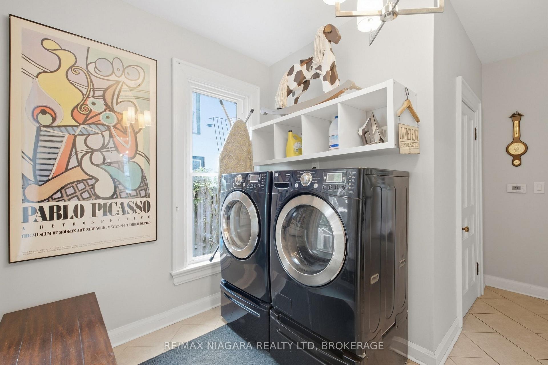 Photo 15 of 4895 Crysler Avenue, Niagara Falls, Downtown — HOMEH