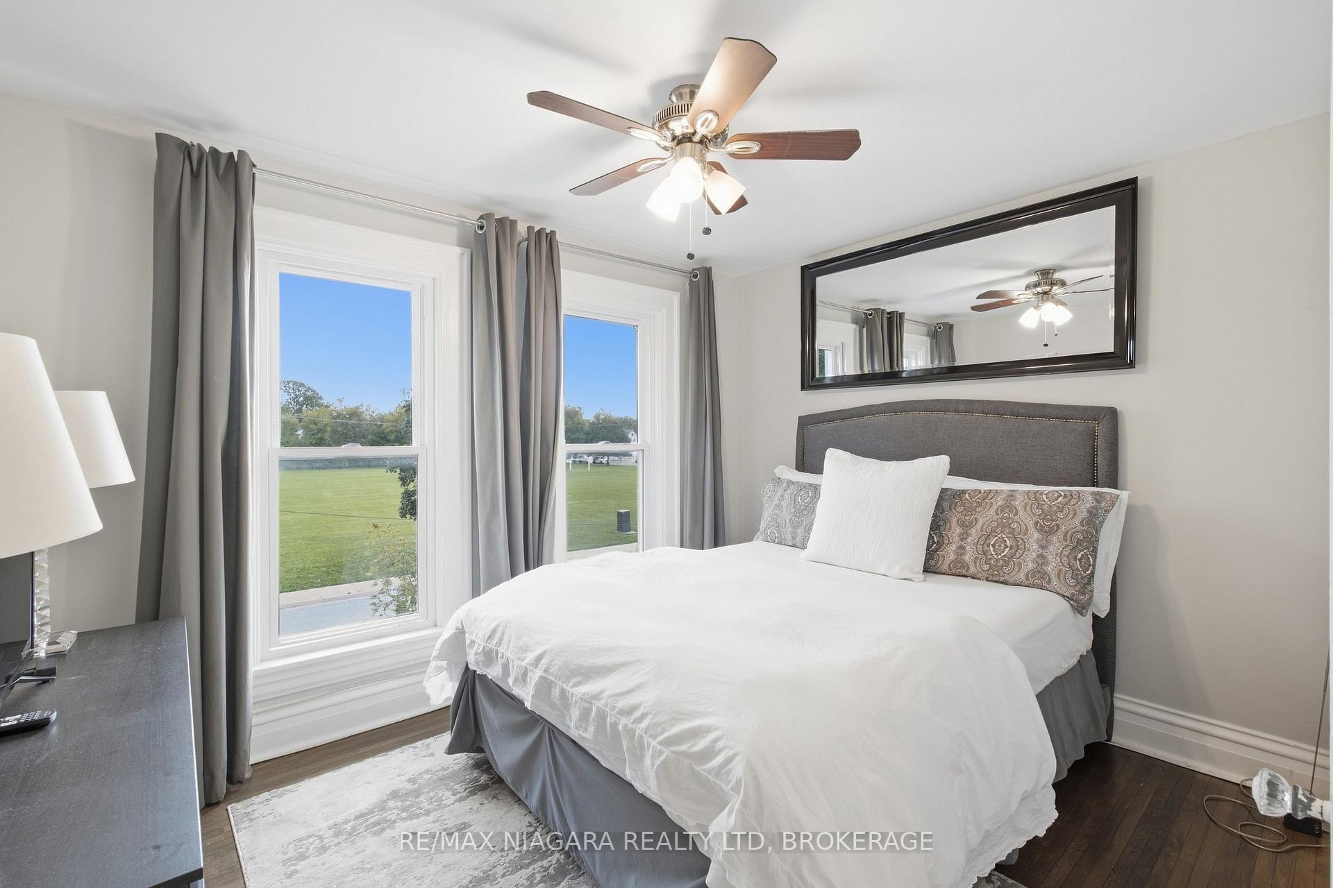 Photo 17 of 4895 Crysler Avenue, Niagara Falls, Downtown — HOMEH