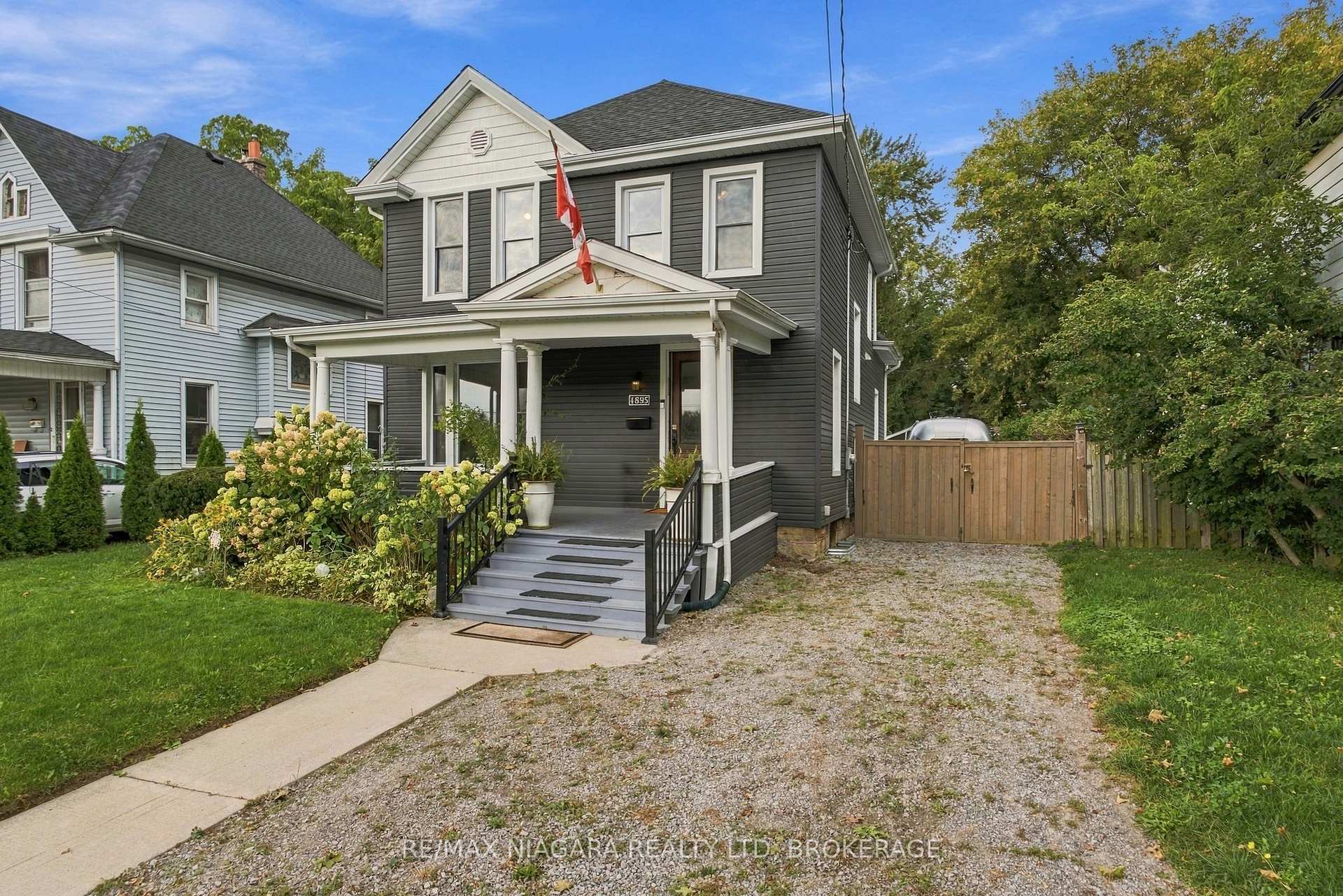 Photo 36 of 4895 Crysler Avenue, Niagara Falls, Downtown — HOMEH