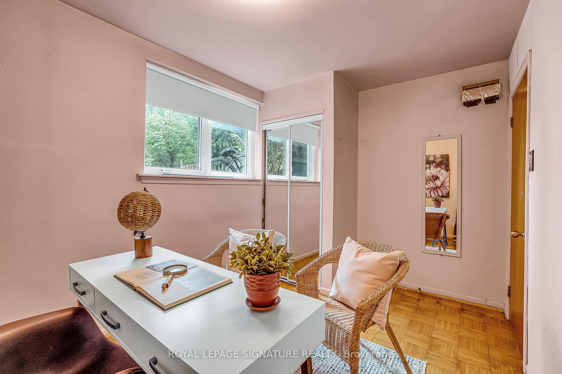 Photo 20 of 32 Northey Drive, North York, St. Andrew-Windfields — HOMEH