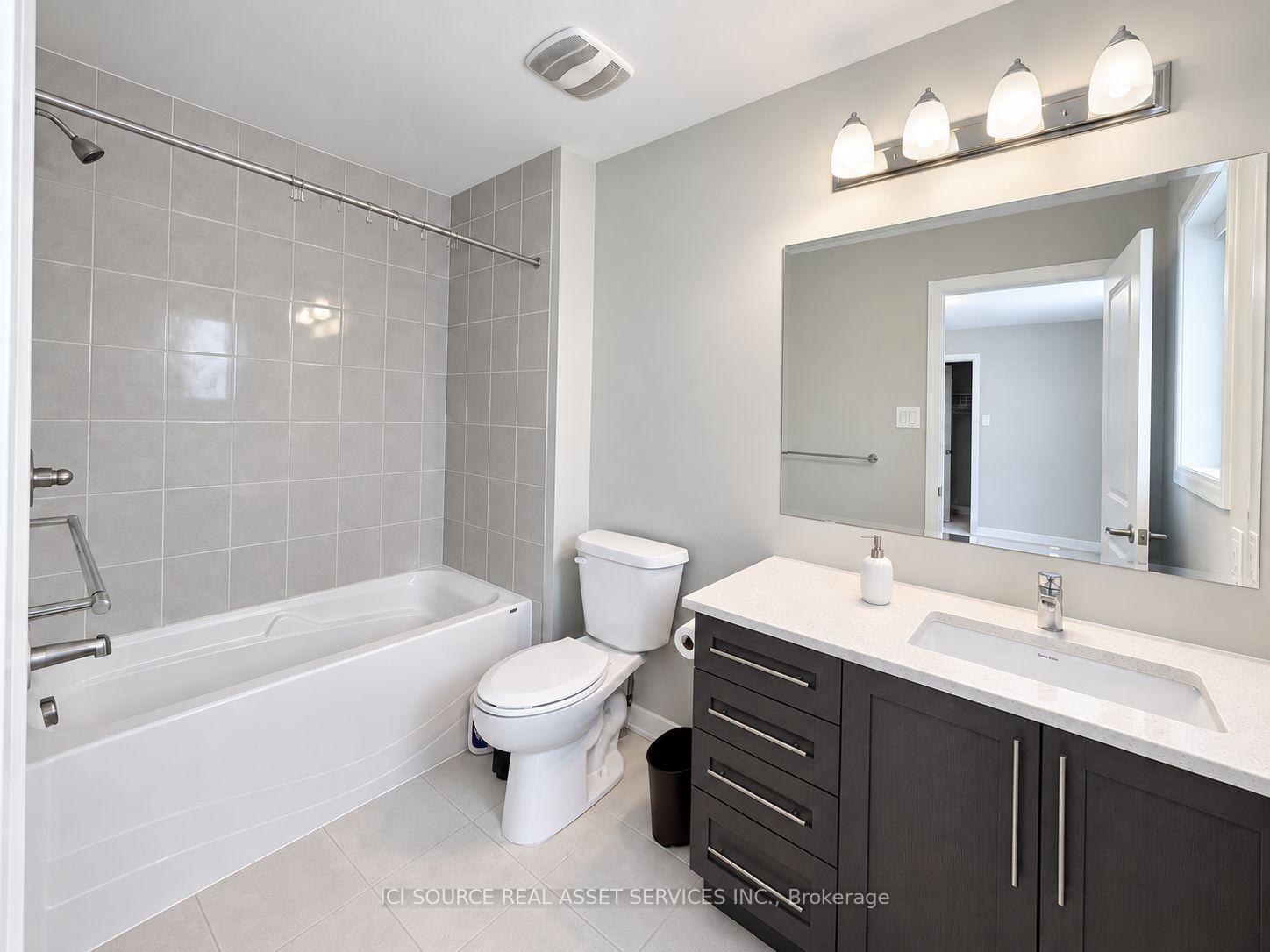 Photo 4 of 34 Sweet Pea Way, Ottawa, Kanata - Kanata Lakes/Heritage Hills — HOMEH