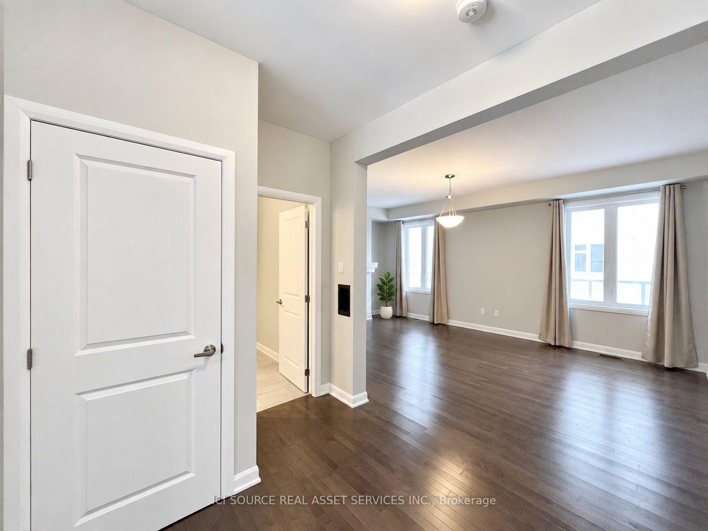 Photo 6 of 34 Sweet Pea Way, Ottawa, Kanata - Kanata Lakes/Heritage Hills — HOMEH