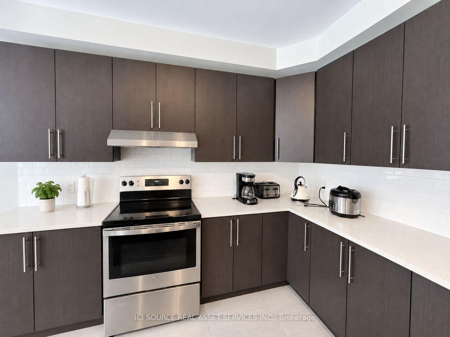 Photo 9 of 34 Sweet Pea Way, Ottawa, Kanata - Kanata Lakes/Heritage Hills — HOMEH