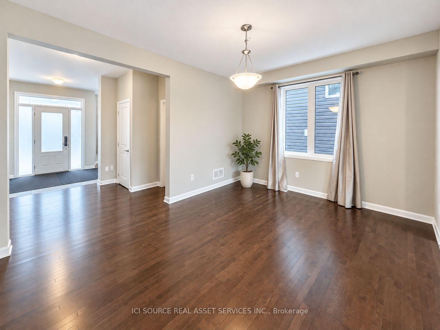 Photo 11 of 34 Sweet Pea Way, Ottawa, Kanata - Kanata Lakes/Heritage Hills — HOMEH
