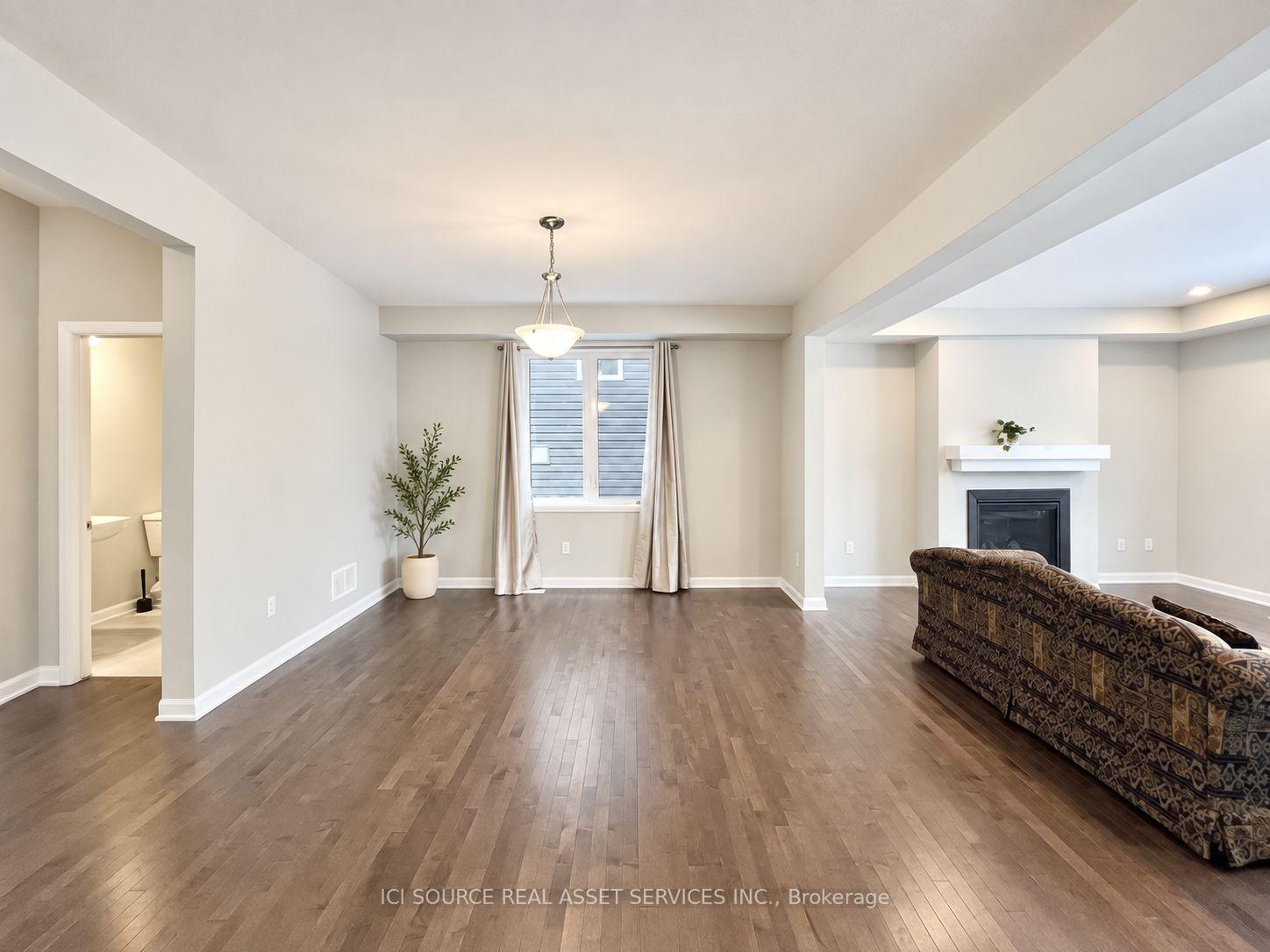 Photo 14 of 34 Sweet Pea Way, Ottawa, Kanata - Kanata Lakes/Heritage Hills — HOMEH