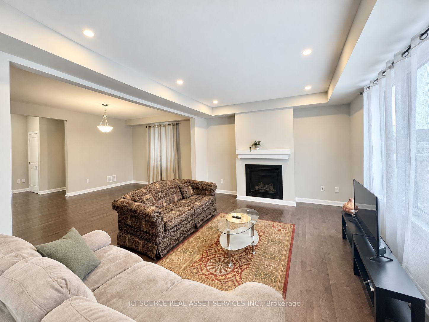 Photo 17 of 34 Sweet Pea Way, Ottawa, Kanata - Kanata Lakes/Heritage Hills — HOMEH
