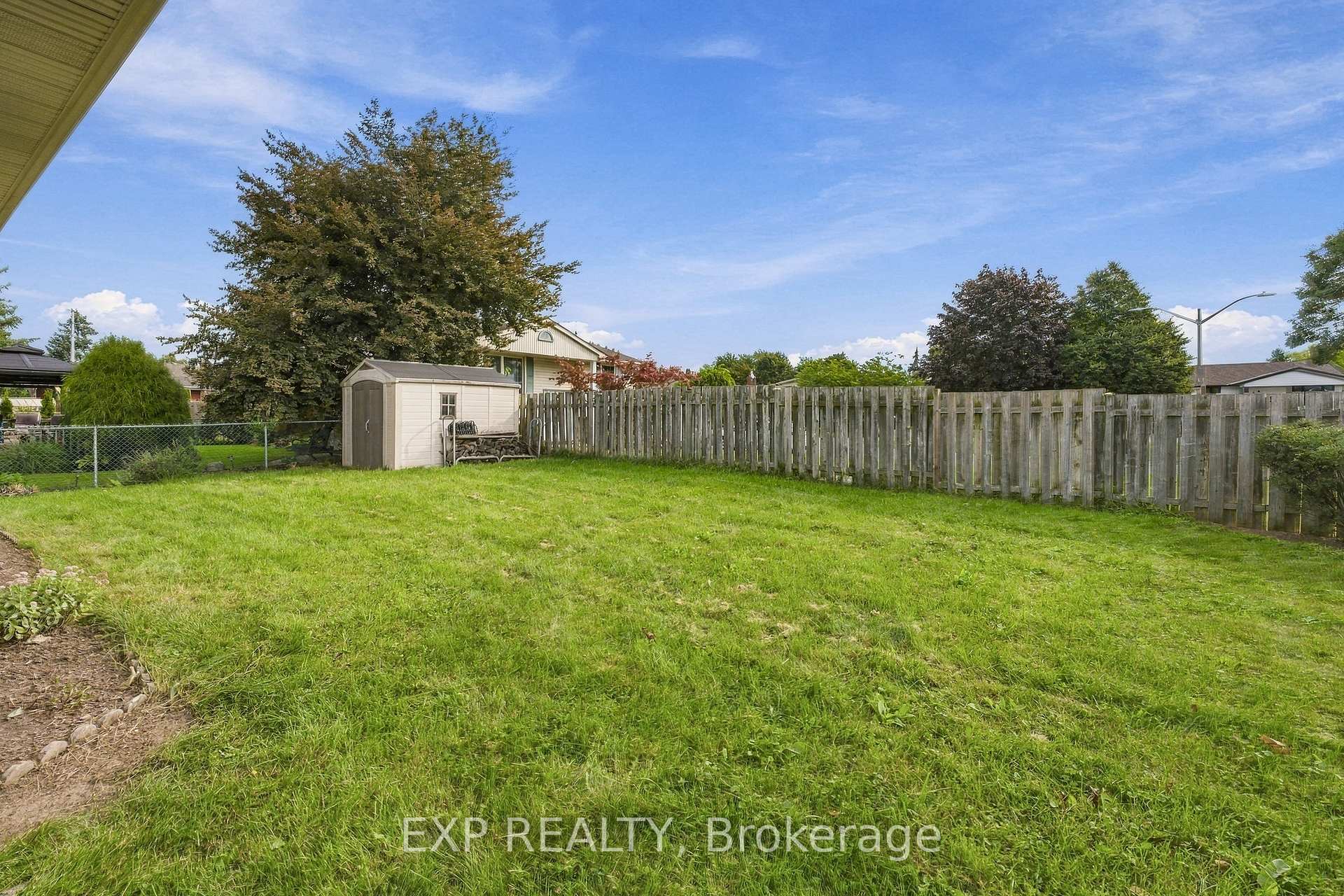Photo 26 of 7 Roehampton Avenue, St. Catharines, Carlton/Bunting — HOMEH