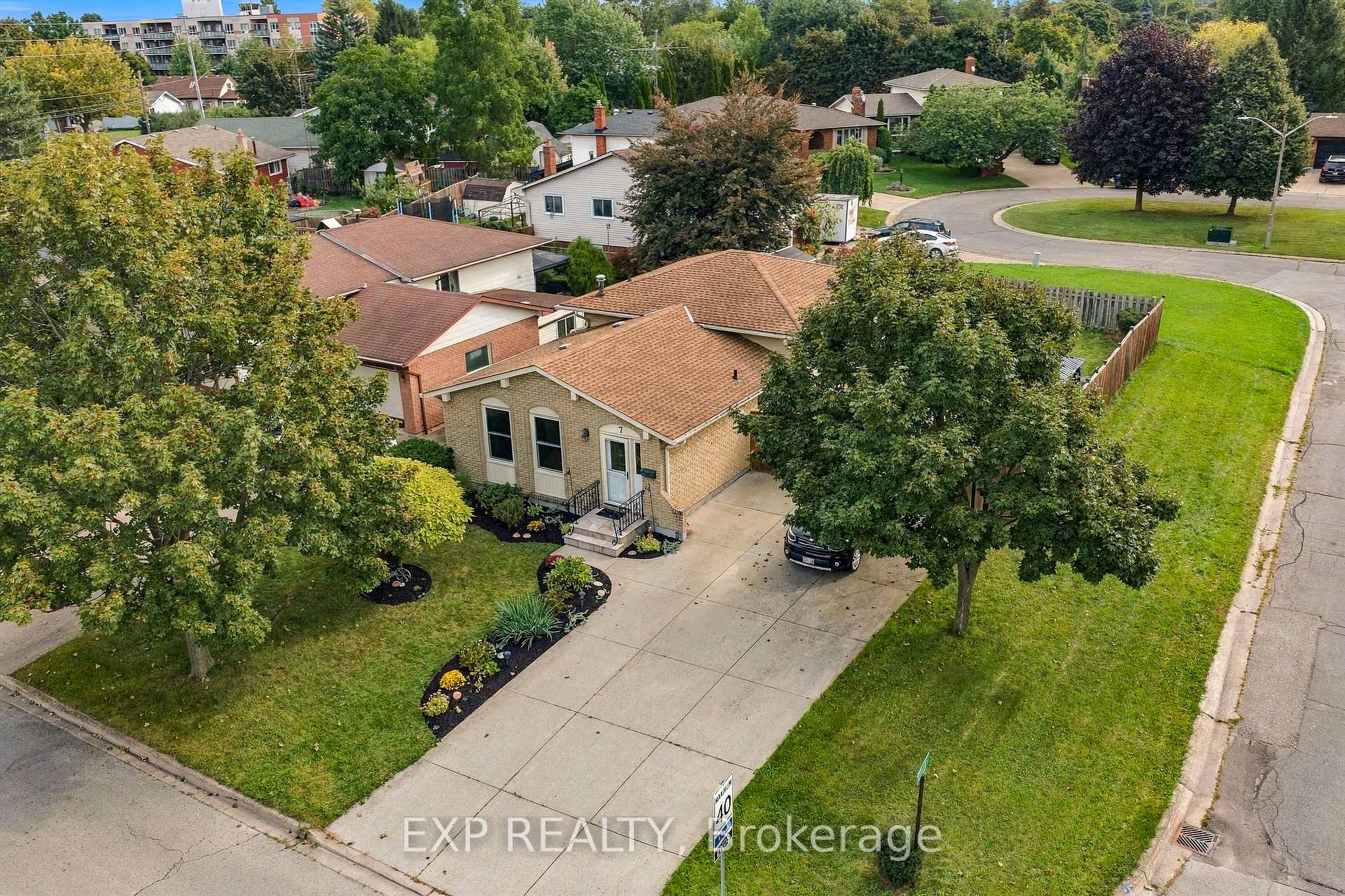 Photo 44 of 7 Roehampton Avenue, St. Catharines, Carlton/Bunting — HOMEH