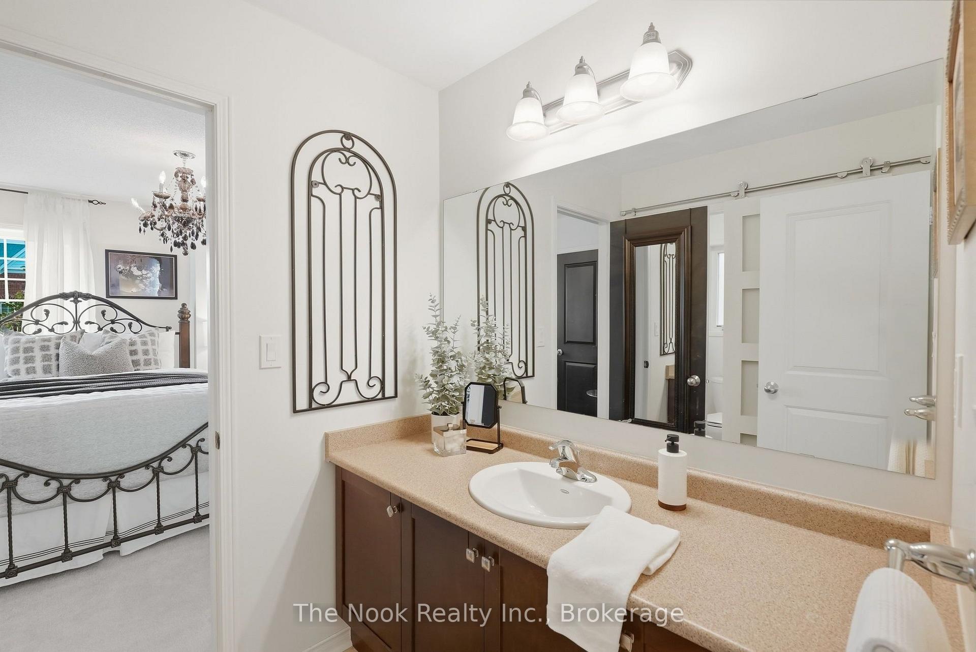 Photo 37 of 154 Ted Miller Crescent, Clarington, Bowmanville — HOMEH
