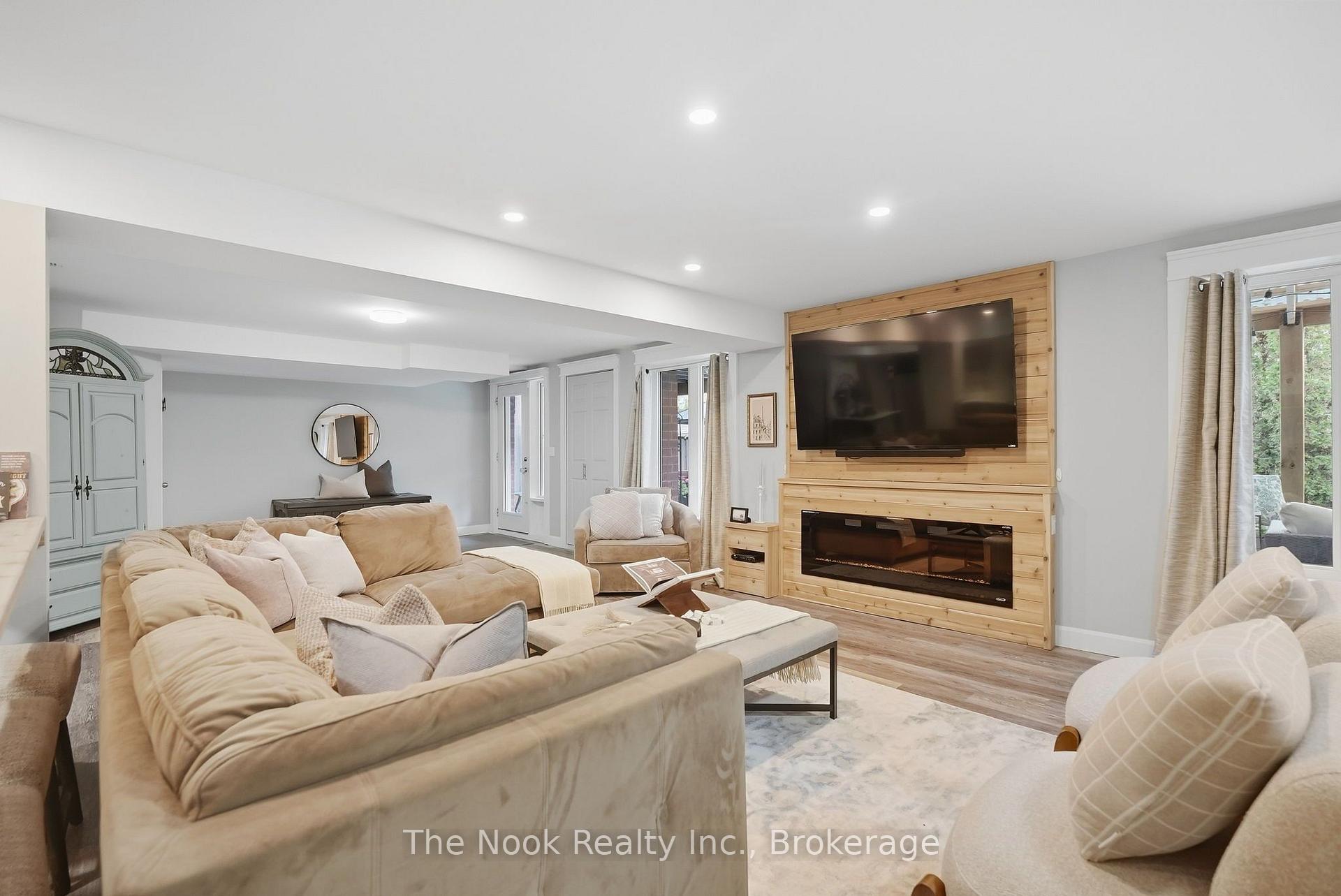 Photo 44 of 154 Ted Miller Crescent, Clarington, Bowmanville — HOMEH