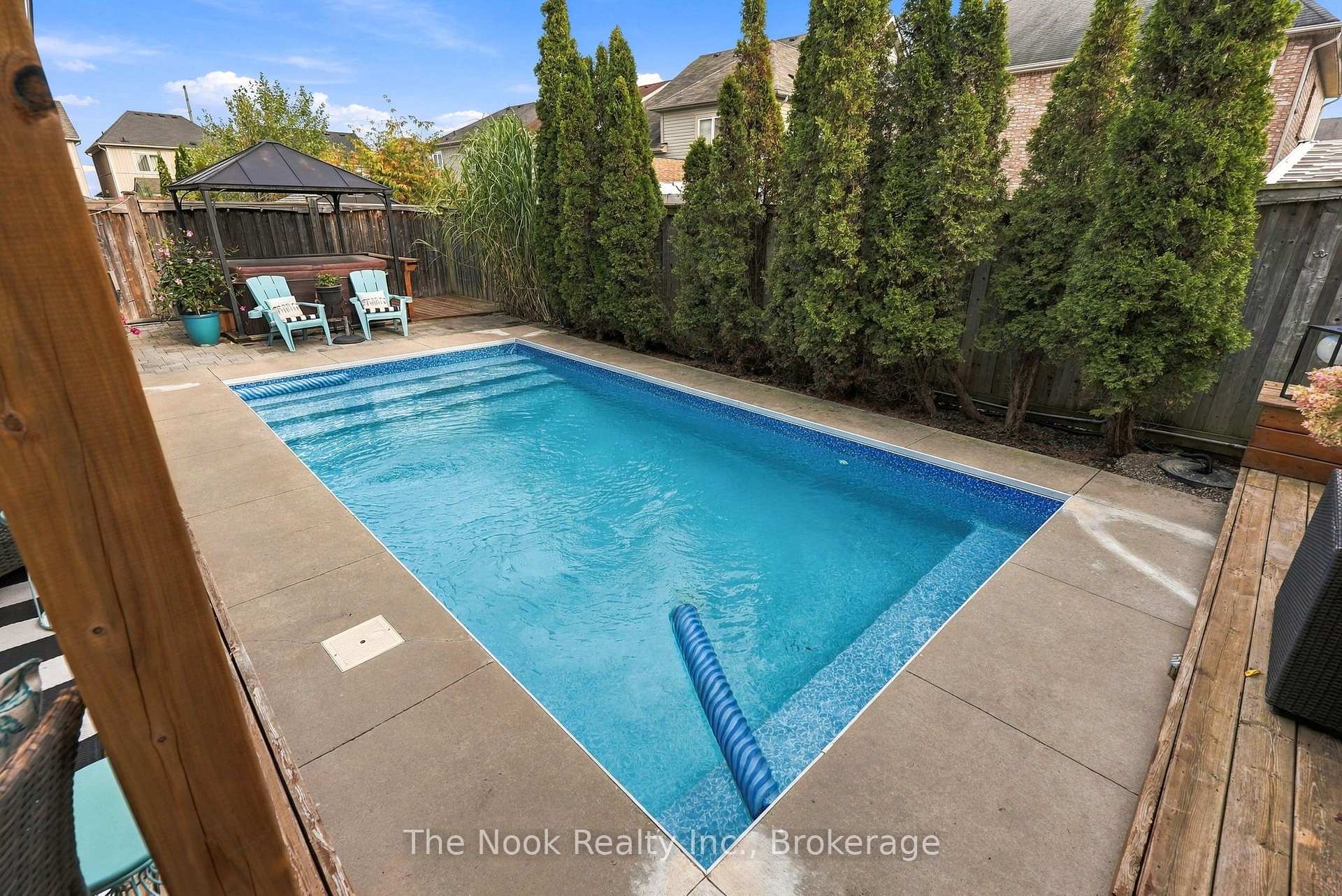 Photo 47 of 154 Ted Miller Crescent, Clarington, Bowmanville — HOMEH