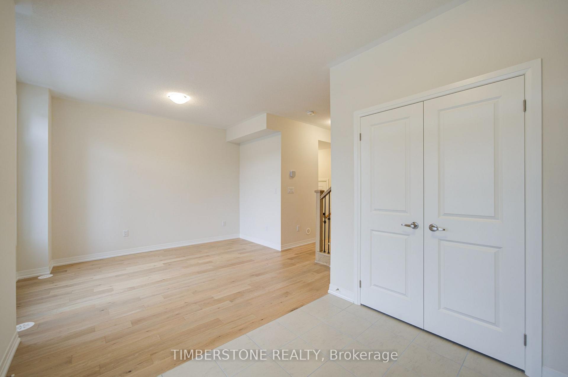 Photo 4 of 1023 Elizabeth MacKenzie Drive, Pickering, Rural Pickering — HOMEH
