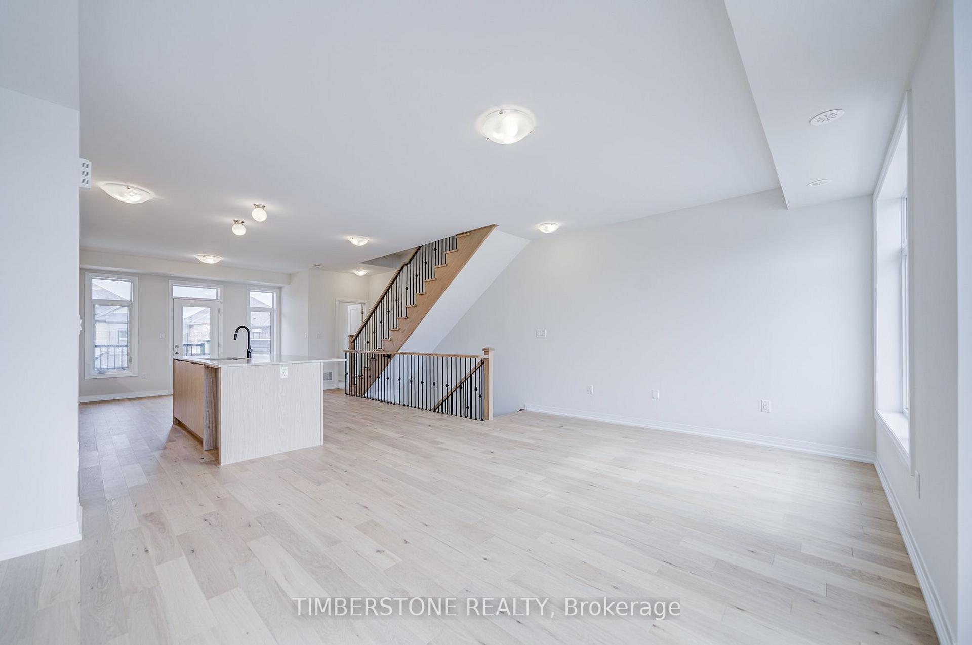Photo 26 of 110 Arnold Circle, Brampton, Northwest Brampton — HOMEH