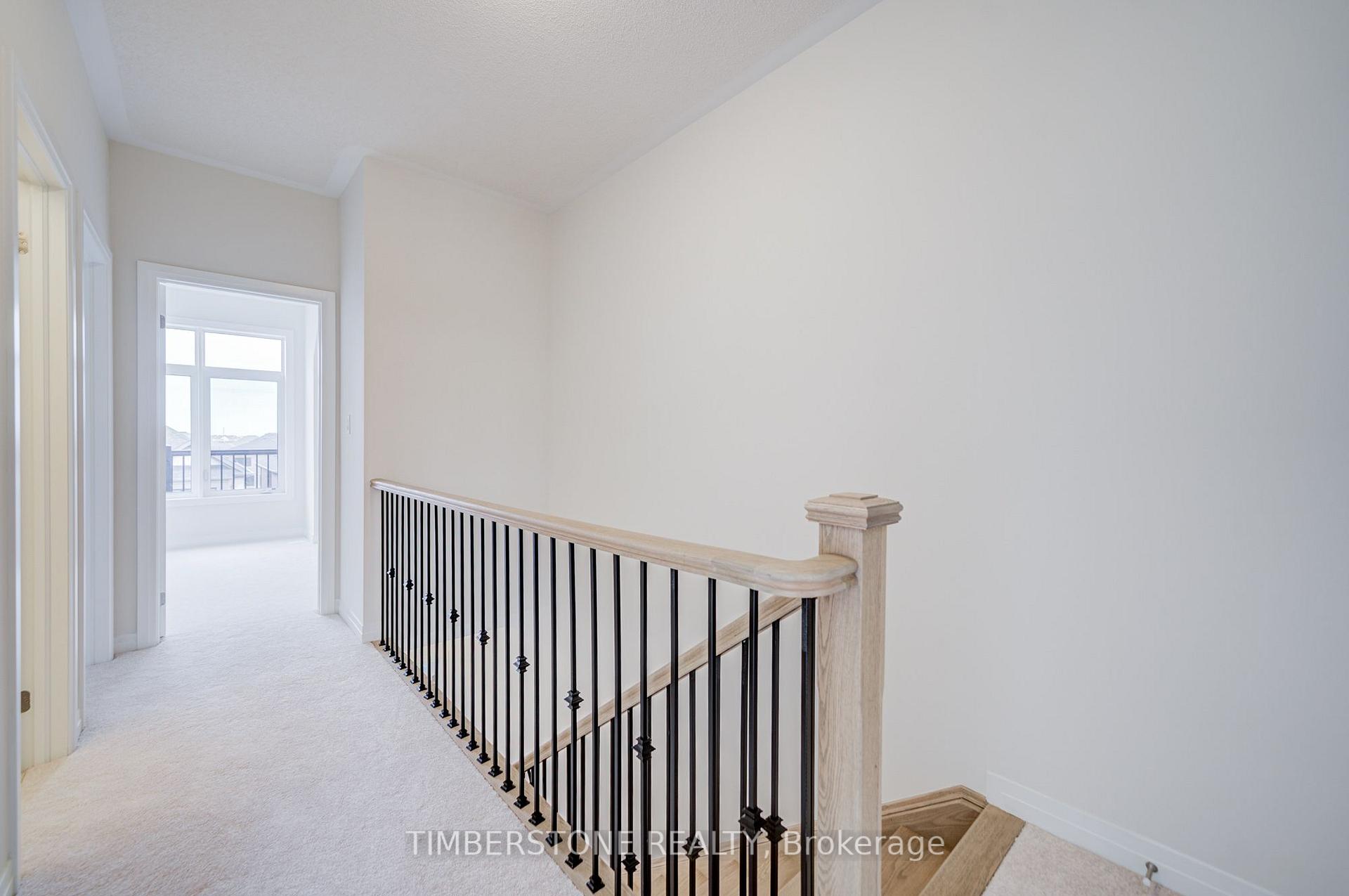 Photo 31 of 110 Arnold Circle, Brampton, Northwest Brampton — HOMEH