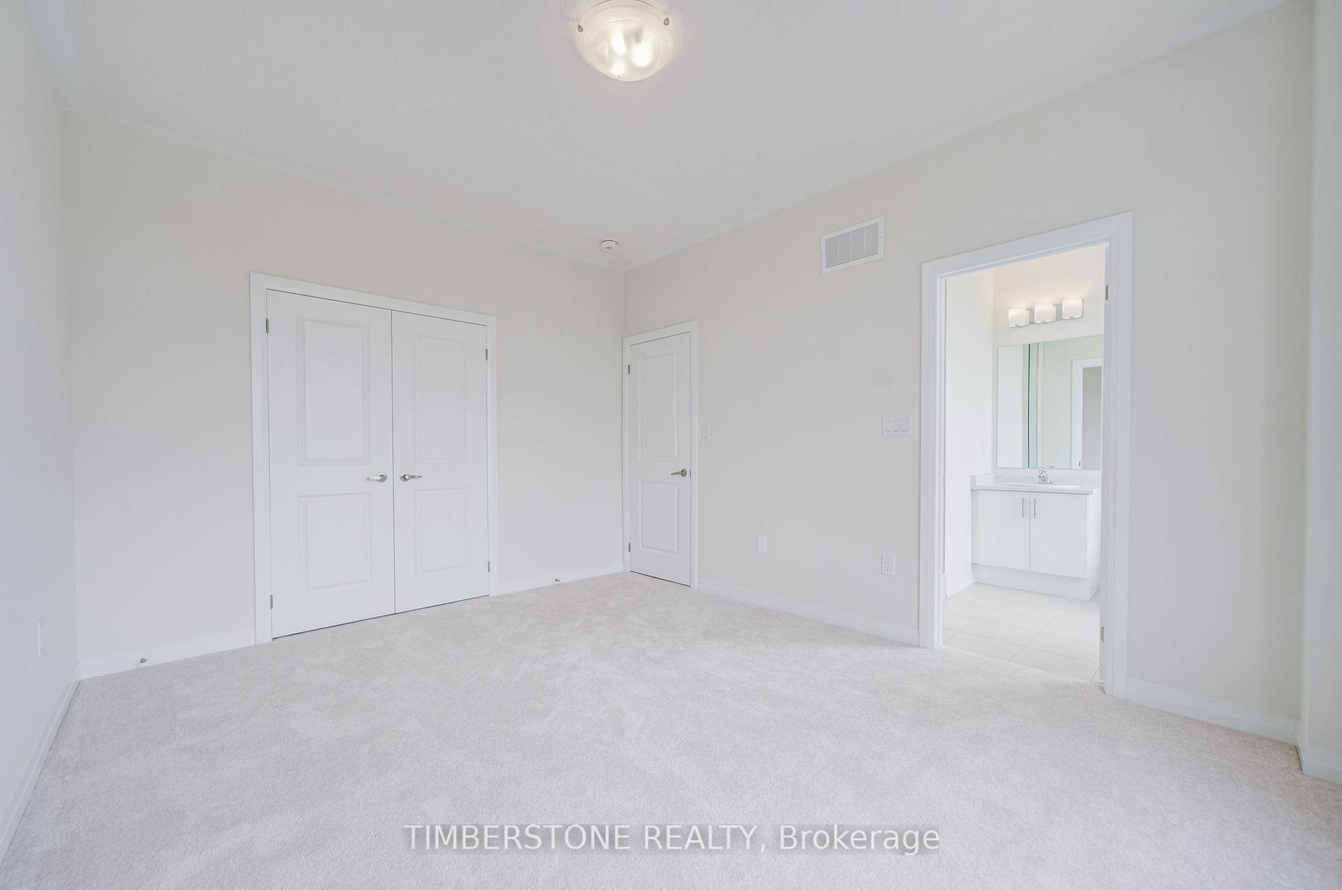 Photo 33 of 110 Arnold Circle, Brampton, Northwest Brampton — HOMEH