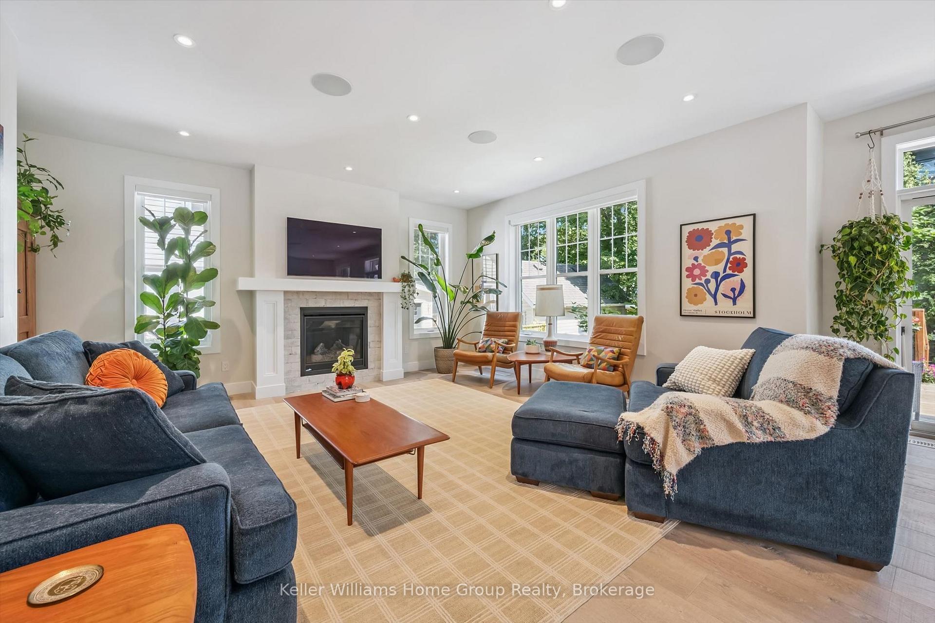 Photo 9 of 24 Forest Hill Drive, Guelph, Dovercliffe Park/Old University — HOMEH