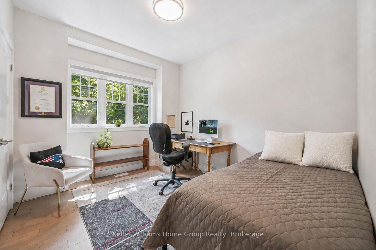 Photo 20 of 24 Forest Hill Drive, Guelph, Dovercliffe Park/Old University — HOMEH