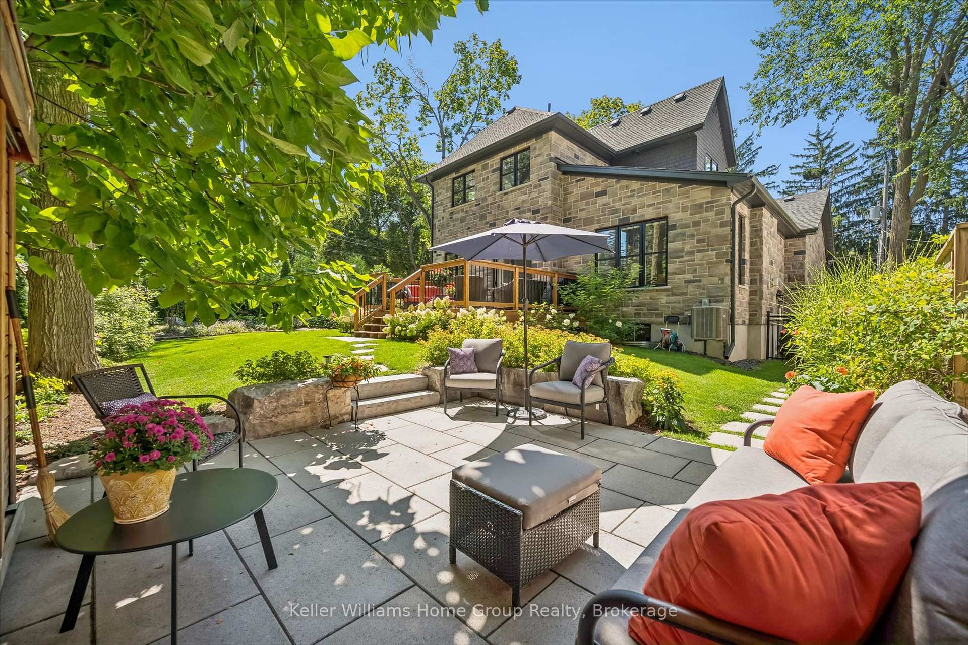 Photo 37 of 24 Forest Hill Drive, Guelph, Dovercliffe Park/Old University — HOMEH