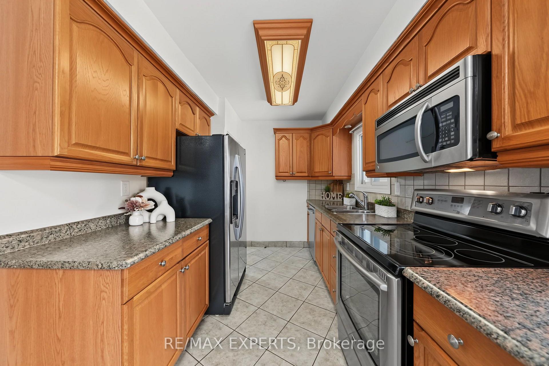 Photo 11 of 79 Olive Street, Grimsby, Grimsby Beach — HOMEH
