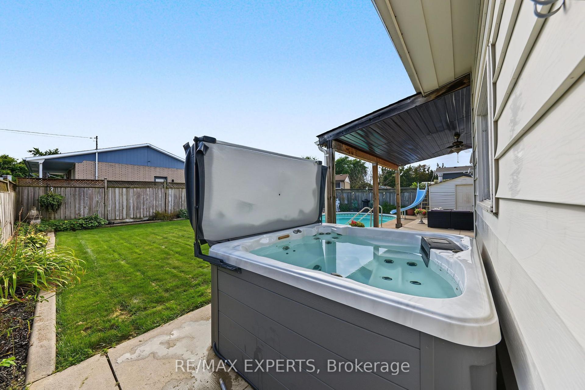 Photo 45 of 79 Olive Street, Grimsby, Grimsby Beach — HOMEH