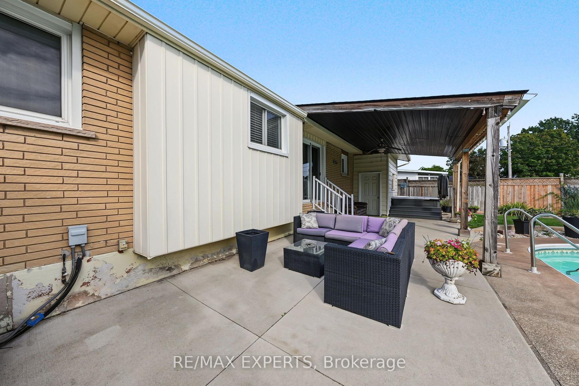 Photo 46 of 79 Olive Street, Grimsby, Grimsby Beach — HOMEH