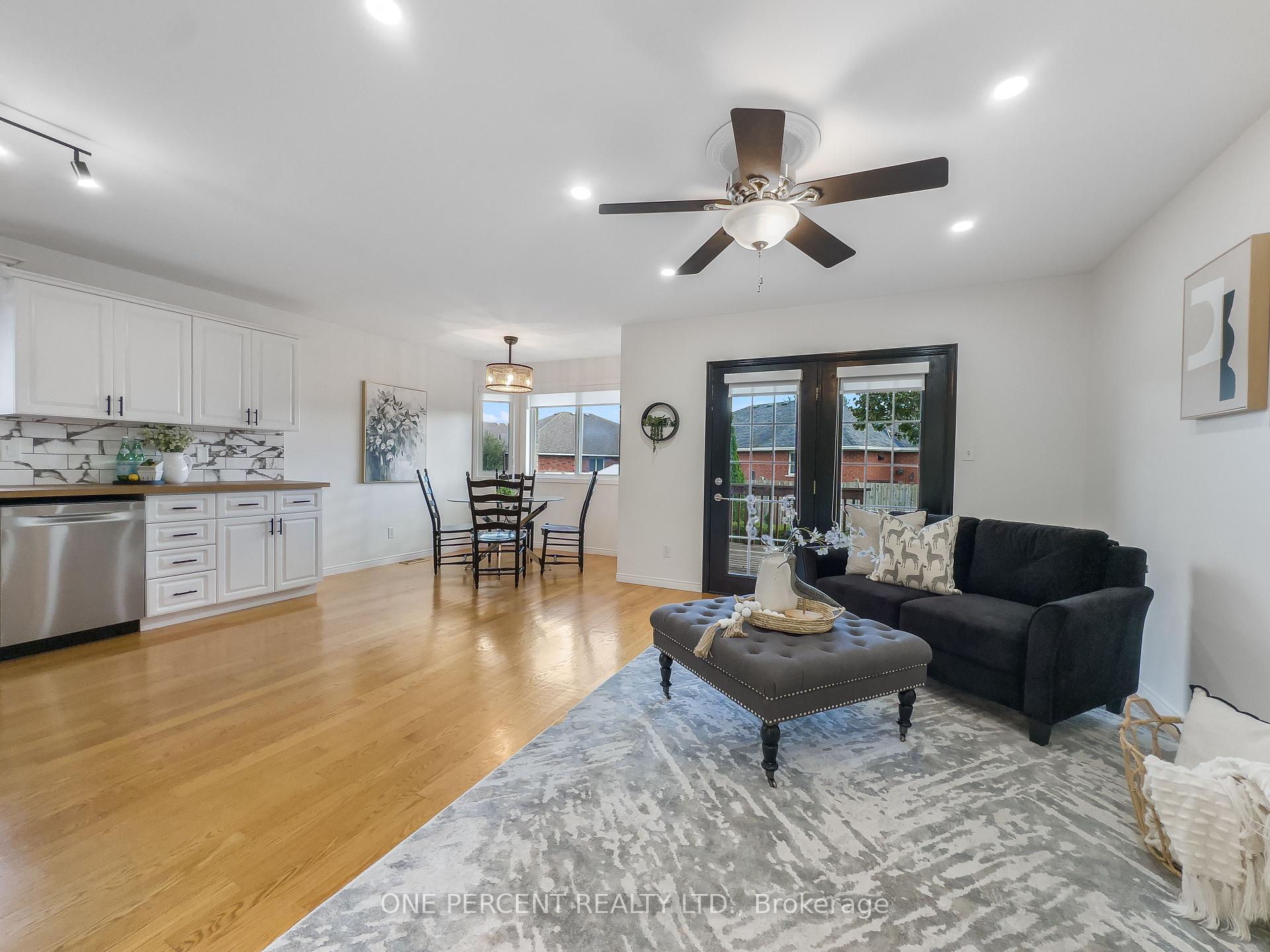 Photo 13 of 25 Hickory Grove, Belleville, Belleville Ward — HOMEH