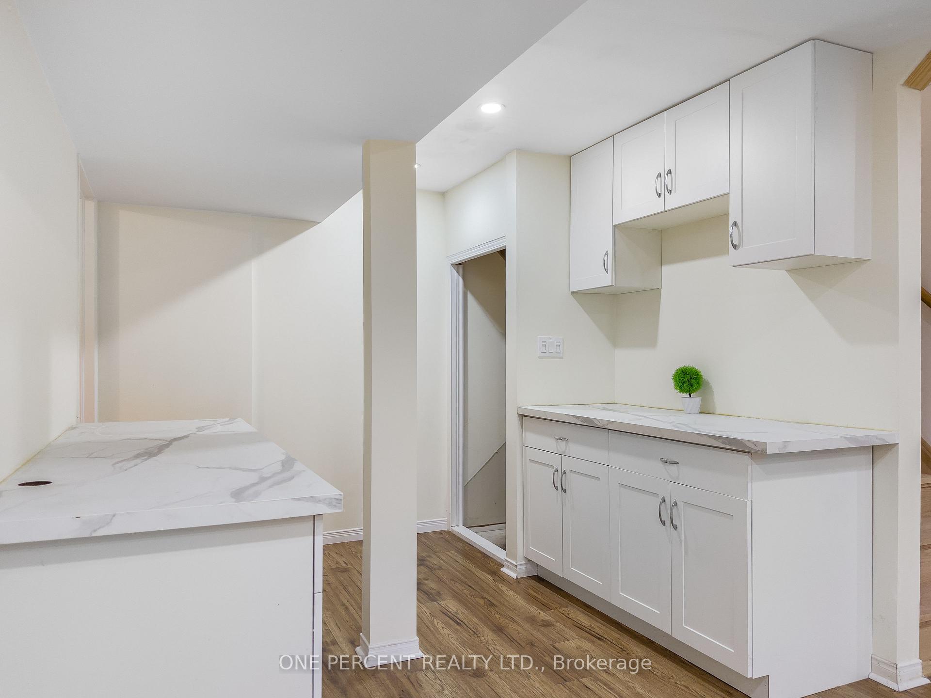 Photo 33 of 25 Hickory Grove, Belleville, Belleville Ward — HOMEH