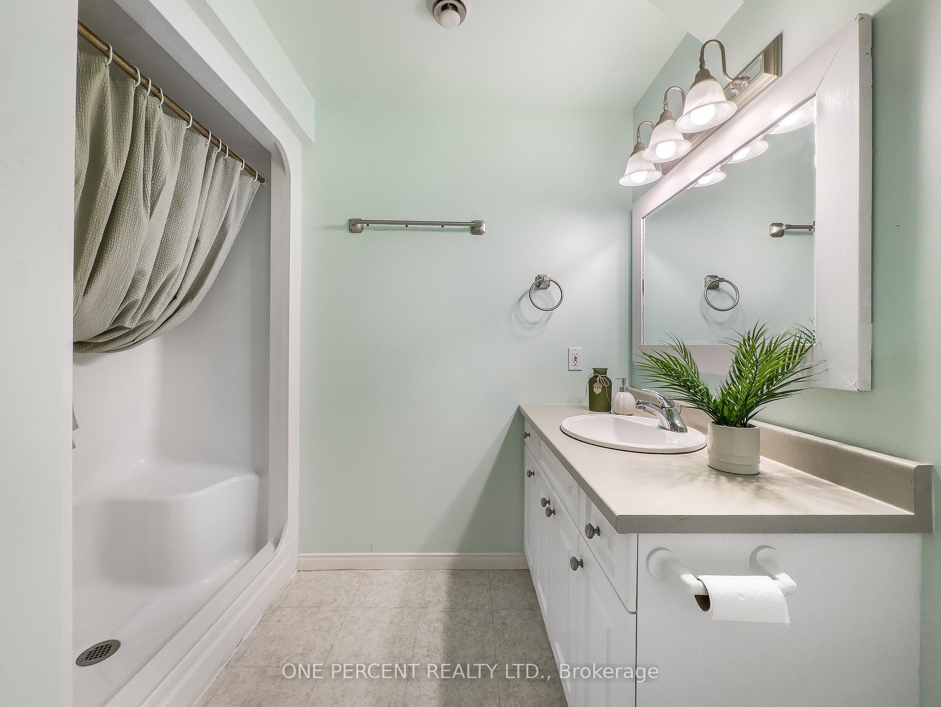 Photo 39 of 25 Hickory Grove, Belleville, Belleville Ward — HOMEH