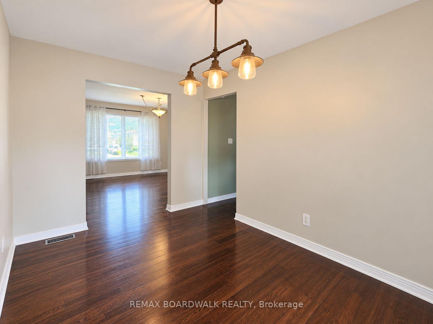 Photo 11 of 1369 Lochiel Street, Cornwall, Cornwall — HOMEH