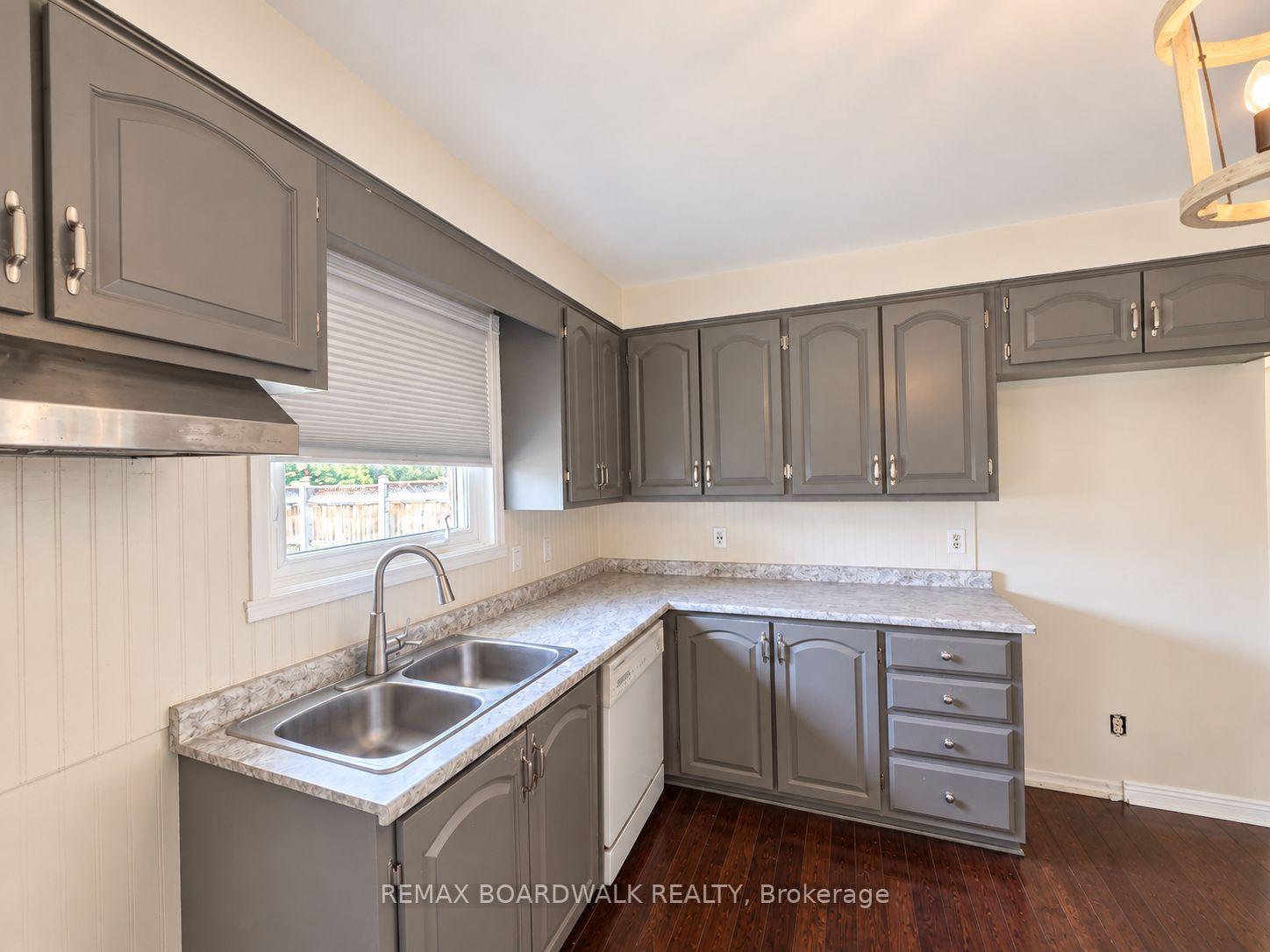 Photo 13 of 1369 Lochiel Street, Cornwall, Cornwall — HOMEH