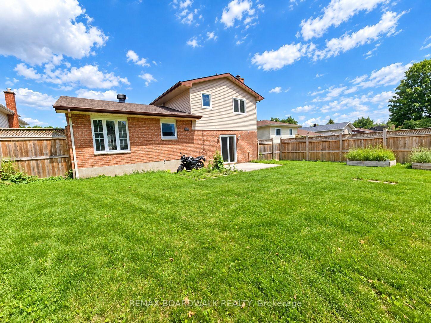 Photo 24 of 1369 Lochiel Street, Cornwall, Cornwall — HOMEH