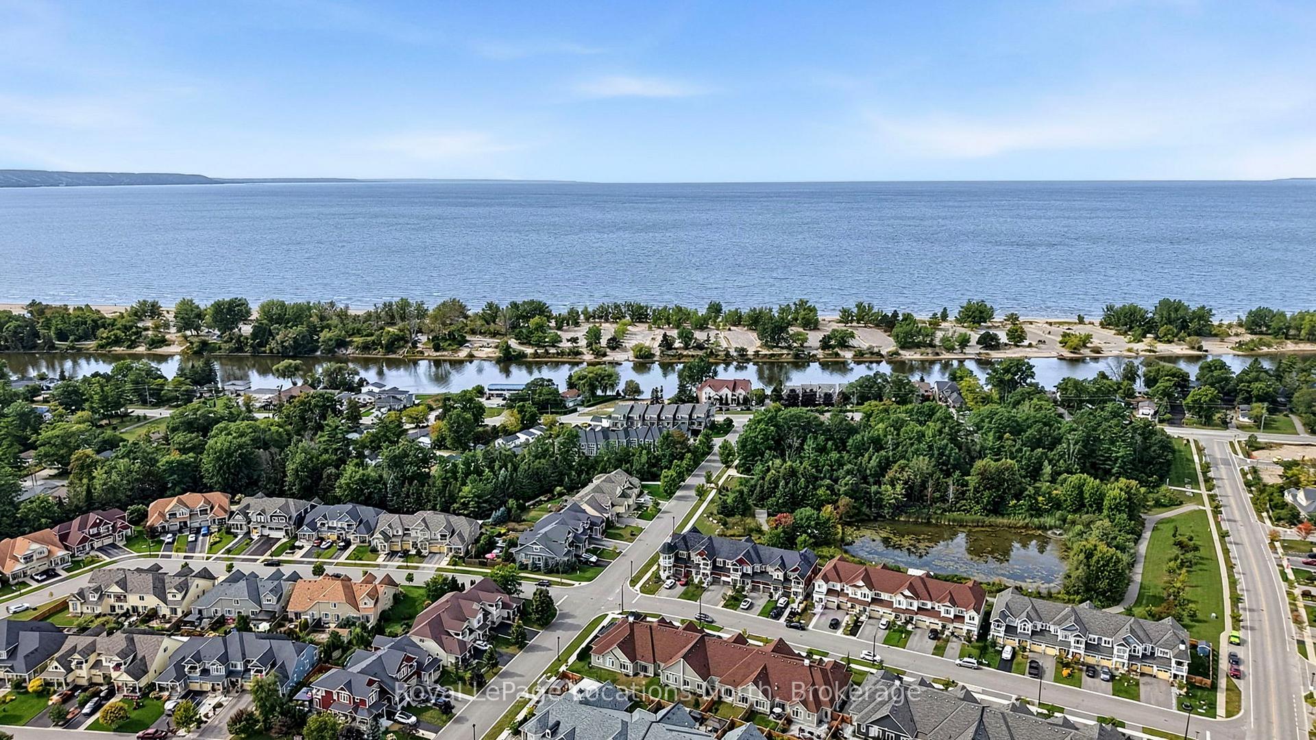 Photo 41 of 29 Little River Crossing, Wasaga Beach — HOMEH