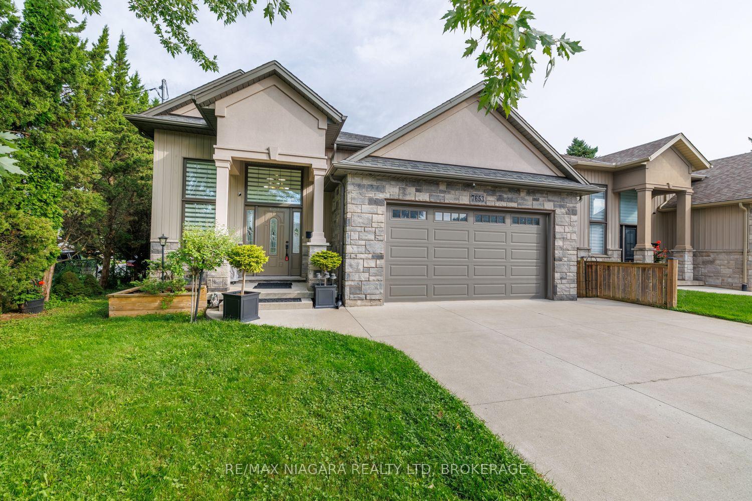Photo 1 of 7653 Mulhern Street, Niagara Falls, Ascot — HOMEH
