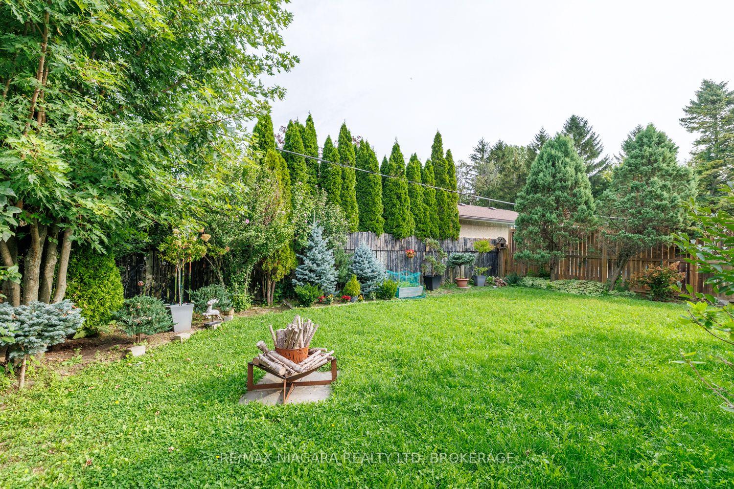 Photo 31 of 7653 Mulhern Street, Niagara Falls, Ascot — HOMEH