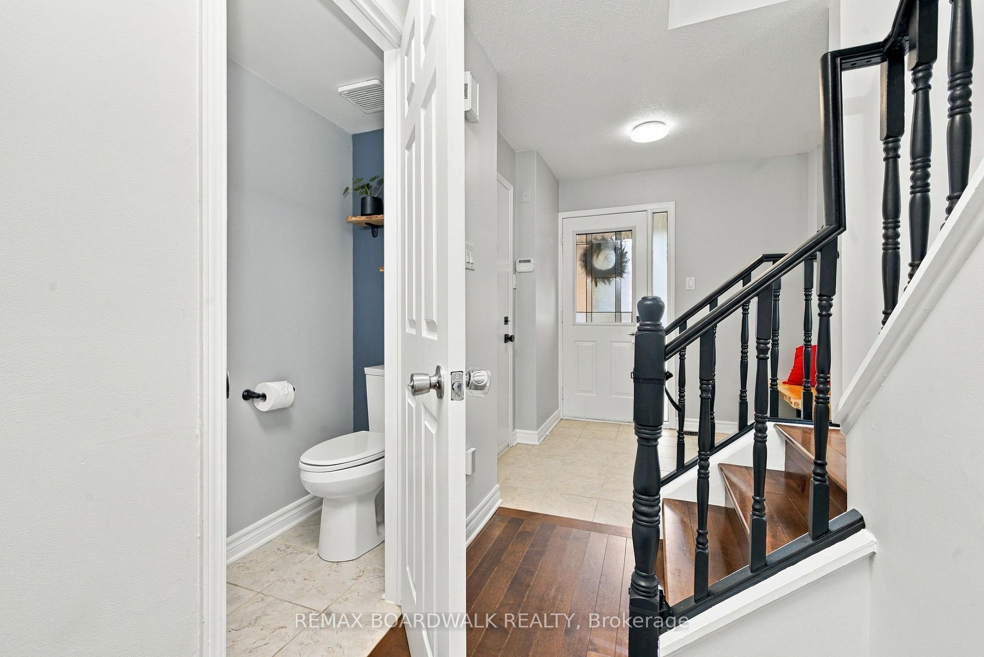 Photo 8 of 27 Woodpark Way, Ottawa, Barrhaven - Longfields — HOMEH