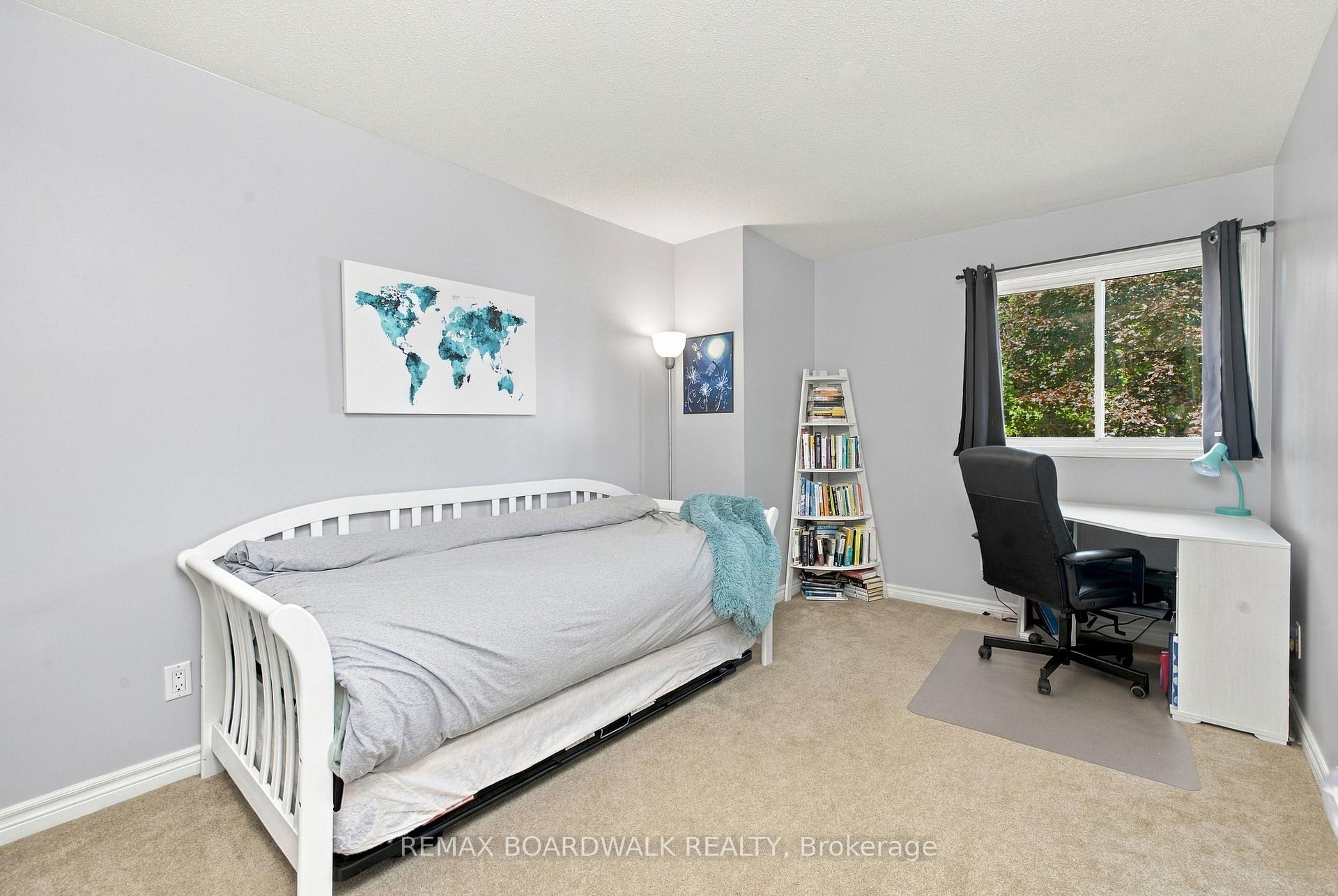 Photo 25 of 27 Woodpark Way, Ottawa, Barrhaven - Longfields — HOMEH