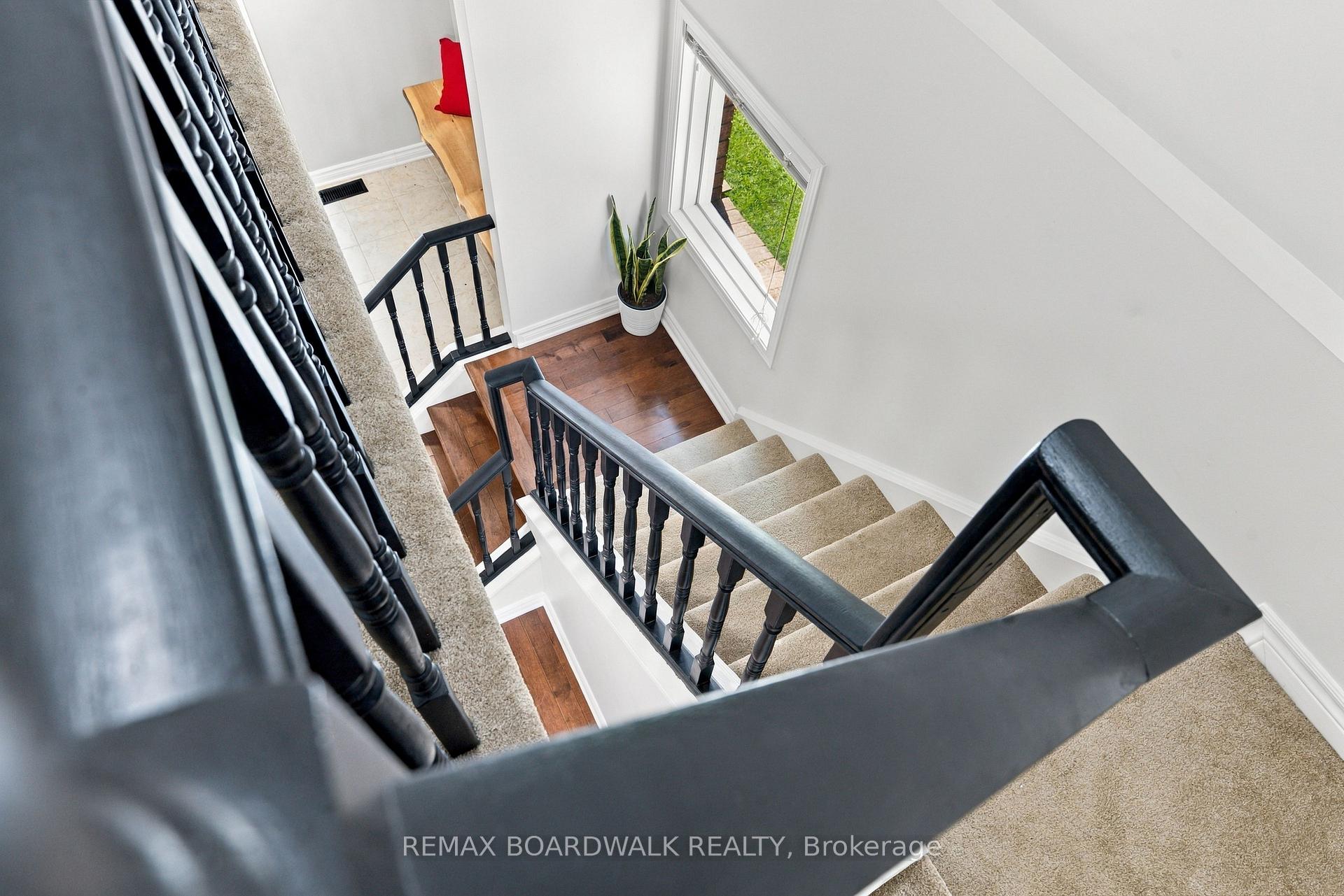 Photo 28 of 27 Woodpark Way, Ottawa, Barrhaven - Longfields — HOMEH