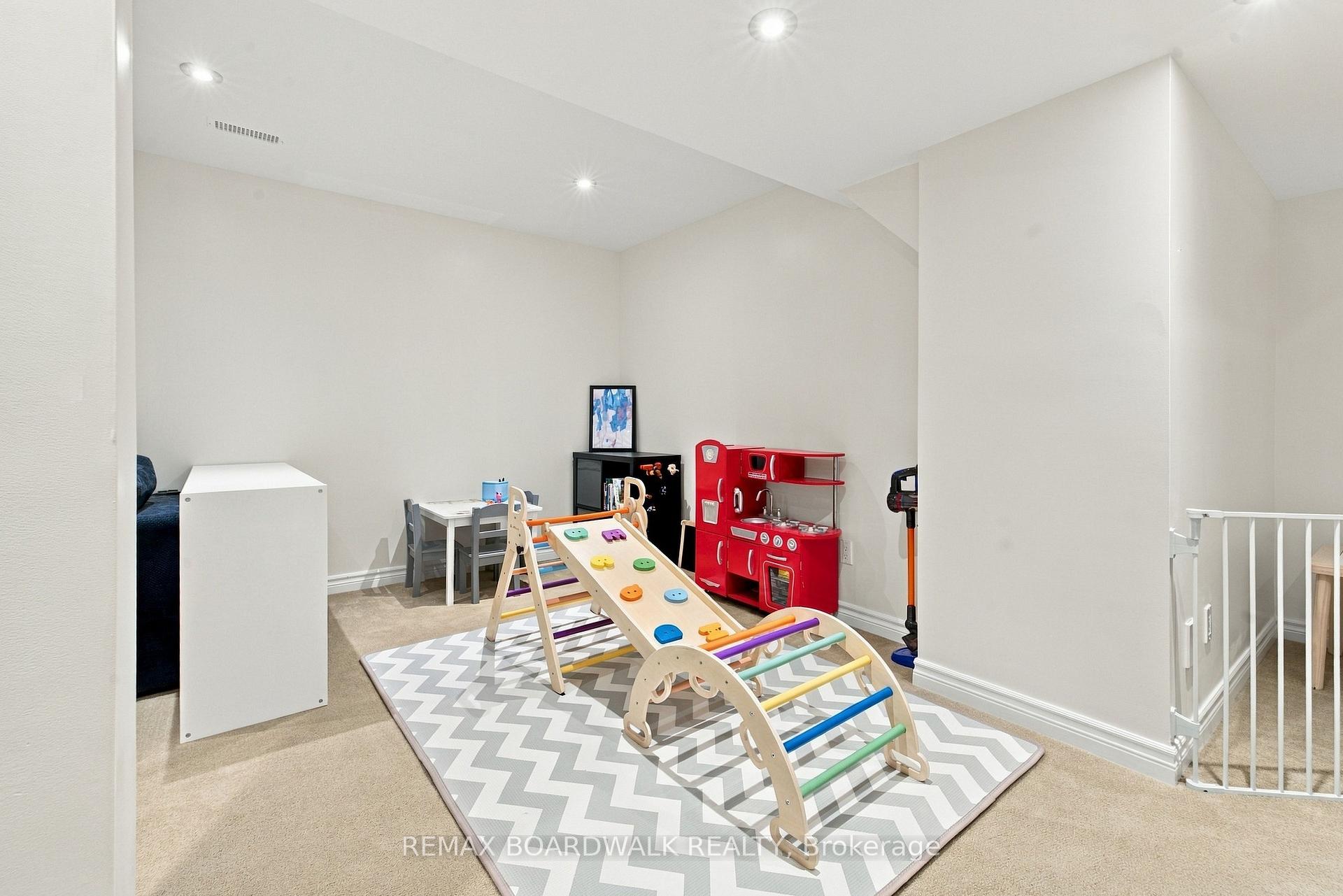 Photo 31 of 27 Woodpark Way, Ottawa, Barrhaven - Longfields — HOMEH