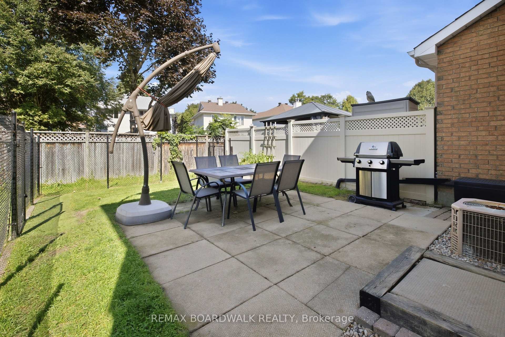 Photo 32 of 27 Woodpark Way, Ottawa, Barrhaven - Longfields — HOMEH