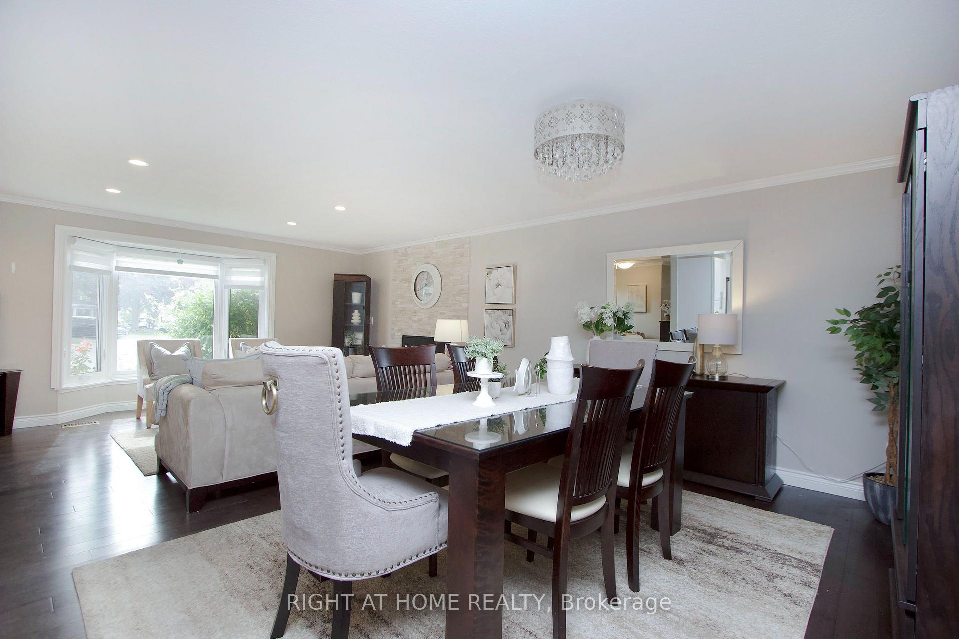 Photo 9 of 13 Cornerbrook Court, Clarington, Newcastle — HOMEH