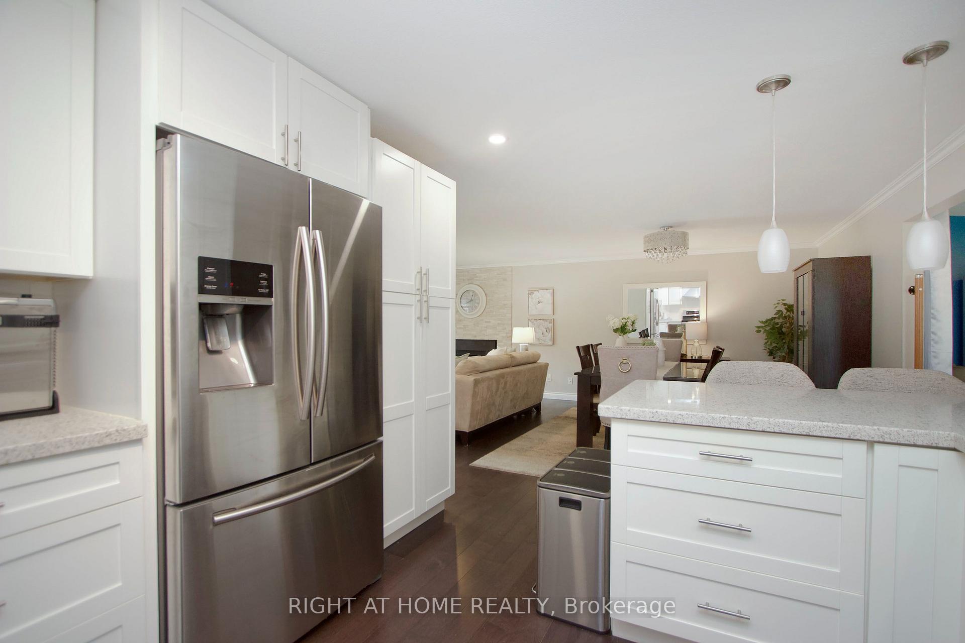 Photo 16 of 13 Cornerbrook Court, Clarington, Newcastle — HOMEH