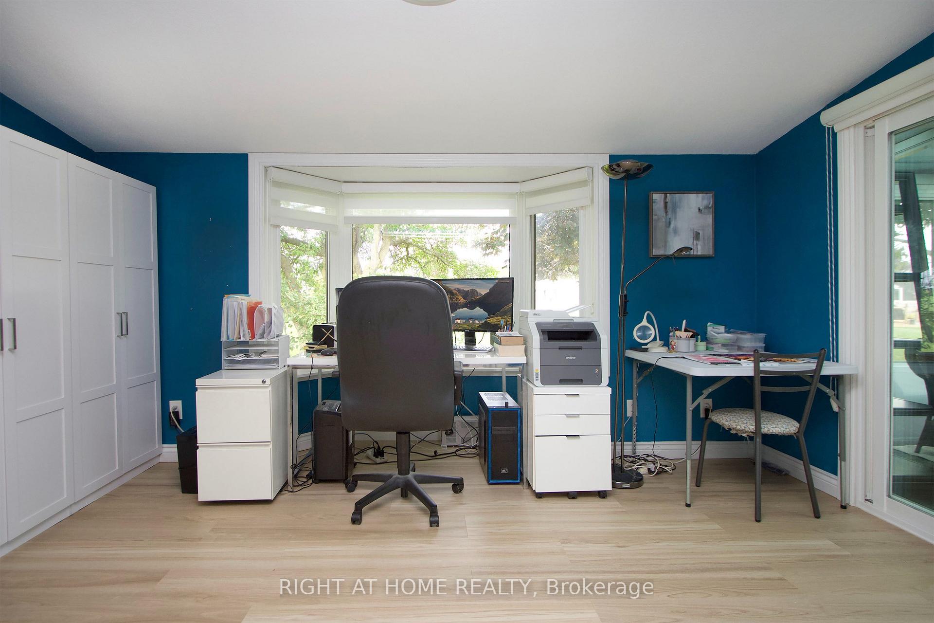 Photo 17 of 13 Cornerbrook Court, Clarington, Newcastle — HOMEH