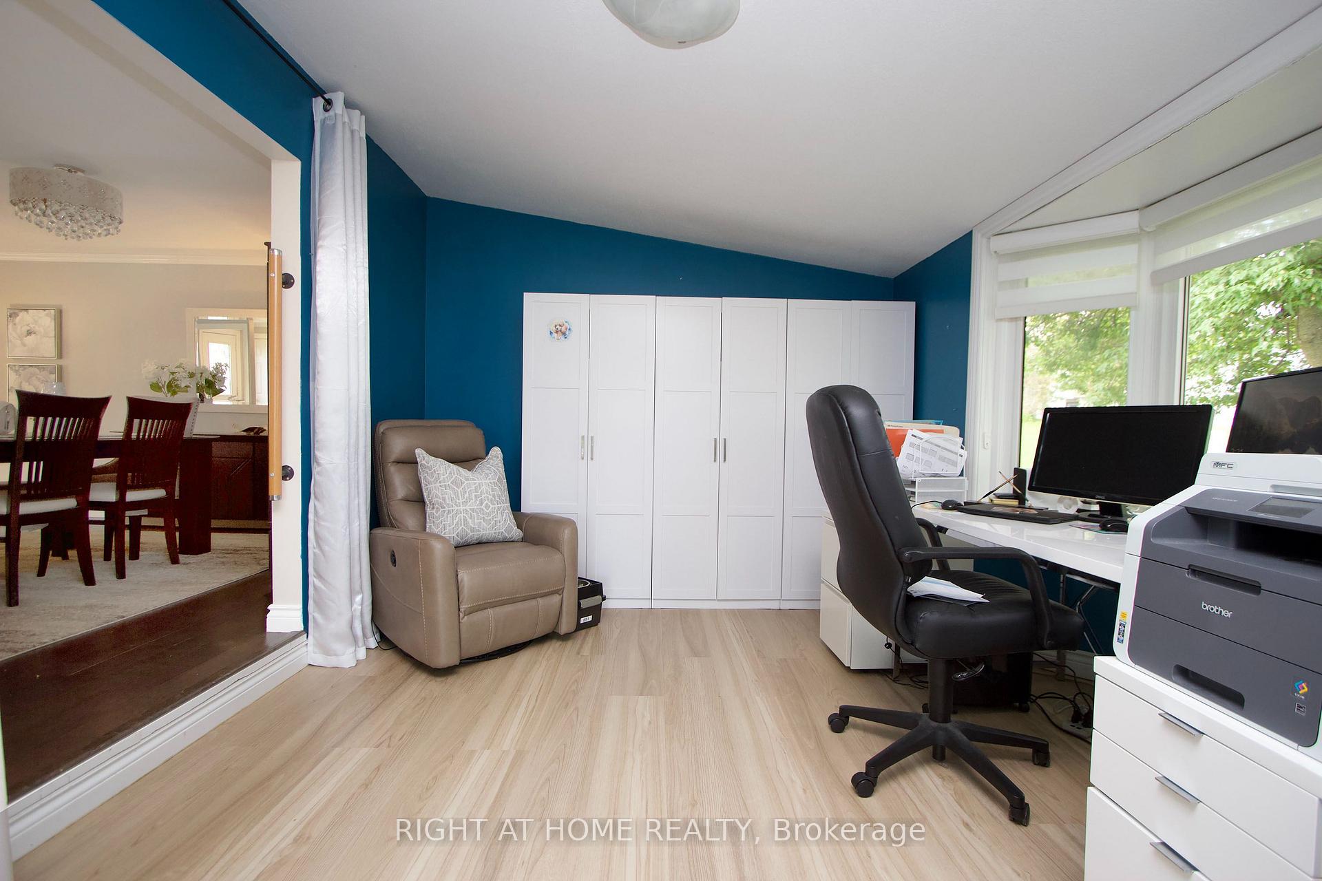 Photo 18 of 13 Cornerbrook Court, Clarington, Newcastle — HOMEH