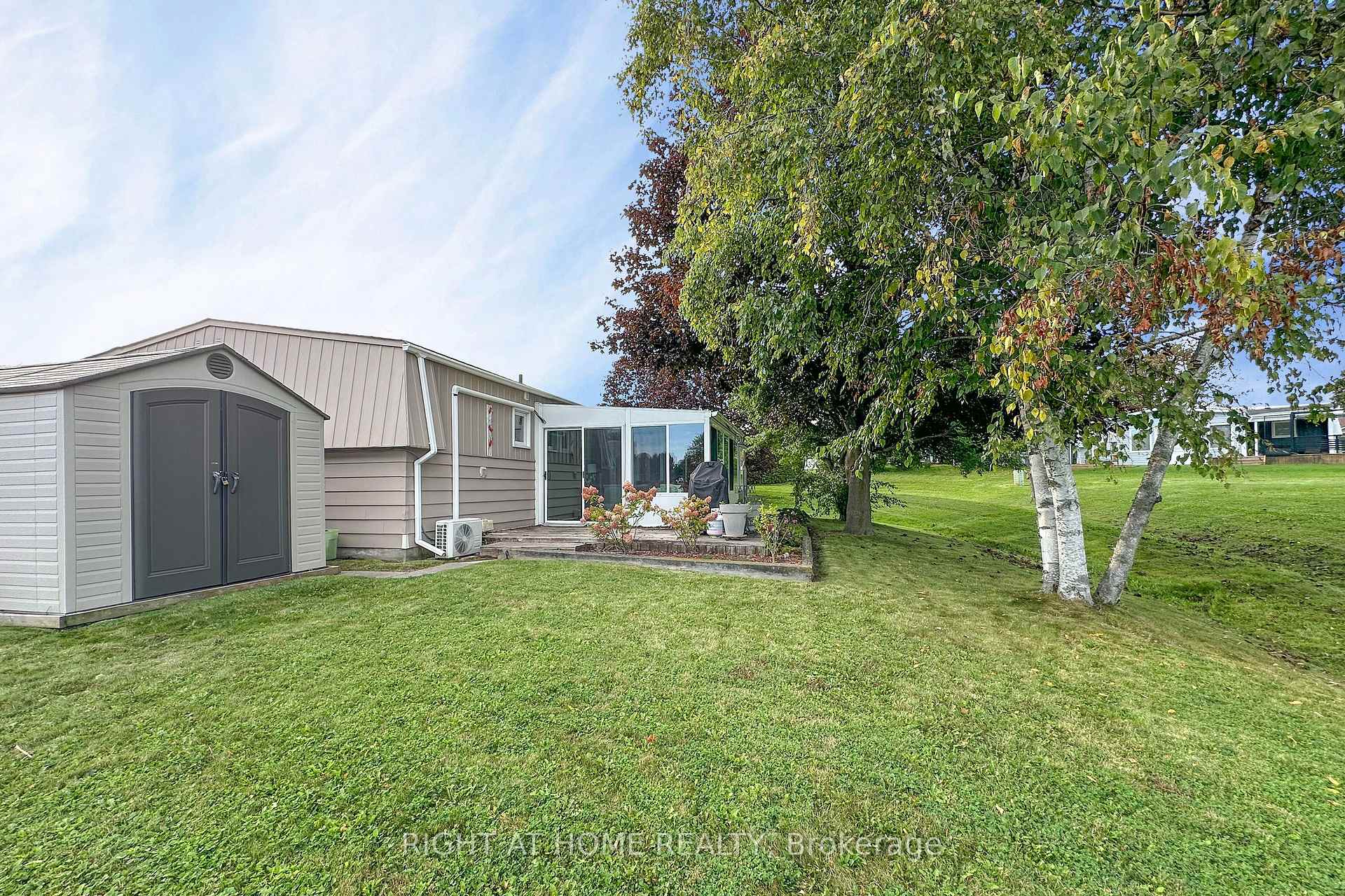 Photo 31 of 13 Cornerbrook Court, Clarington, Newcastle — HOMEH