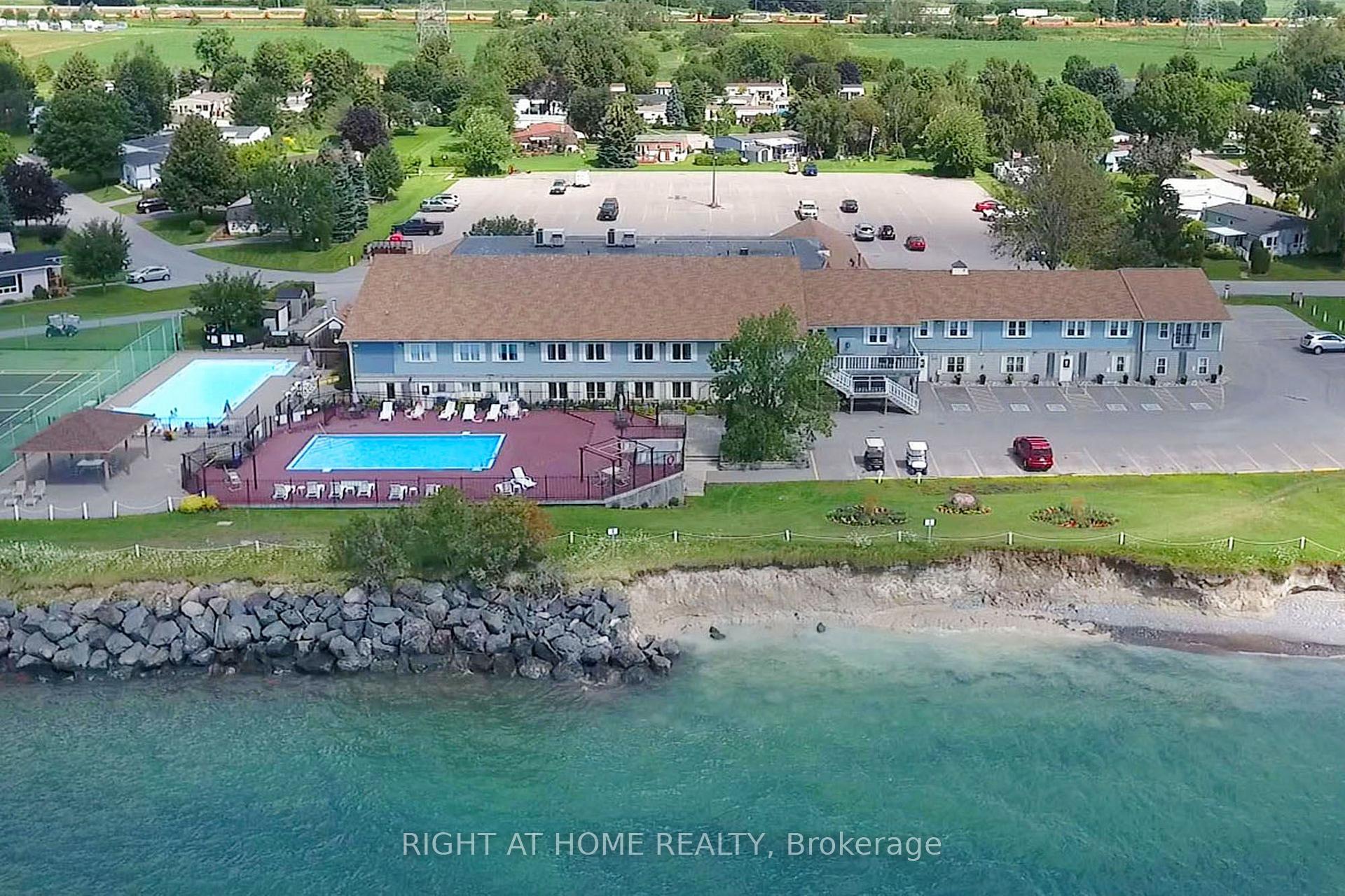 Photo 33 of 13 Cornerbrook Court, Clarington, Newcastle — HOMEH