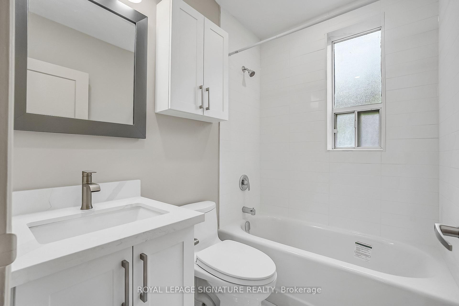 Photo 21 of 155 Three Valleys Drive, North York, Parkwoods-Donalda — HOMEH