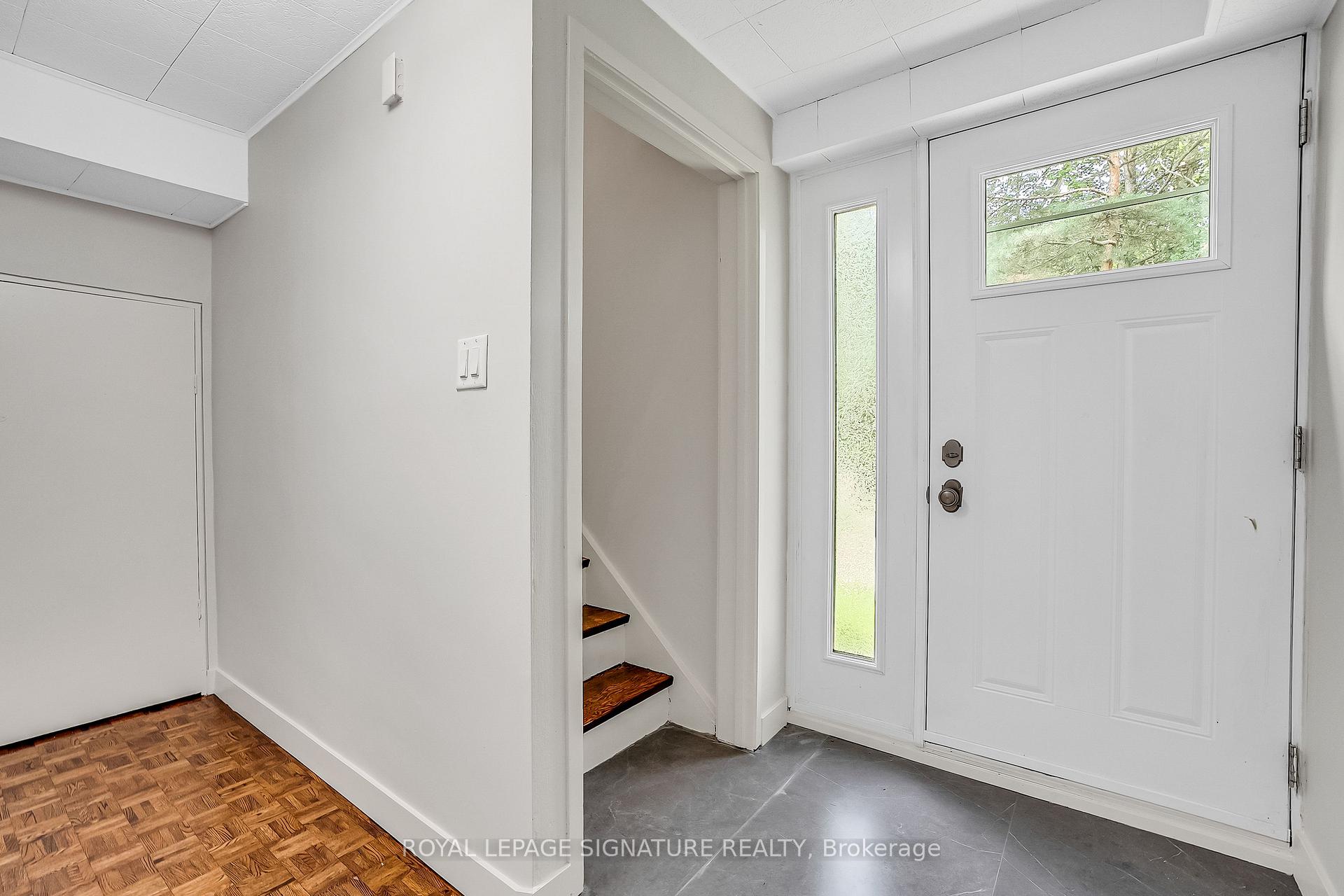 Photo 26 of 155 Three Valleys Drive, North York, Parkwoods-Donalda — HOMEH