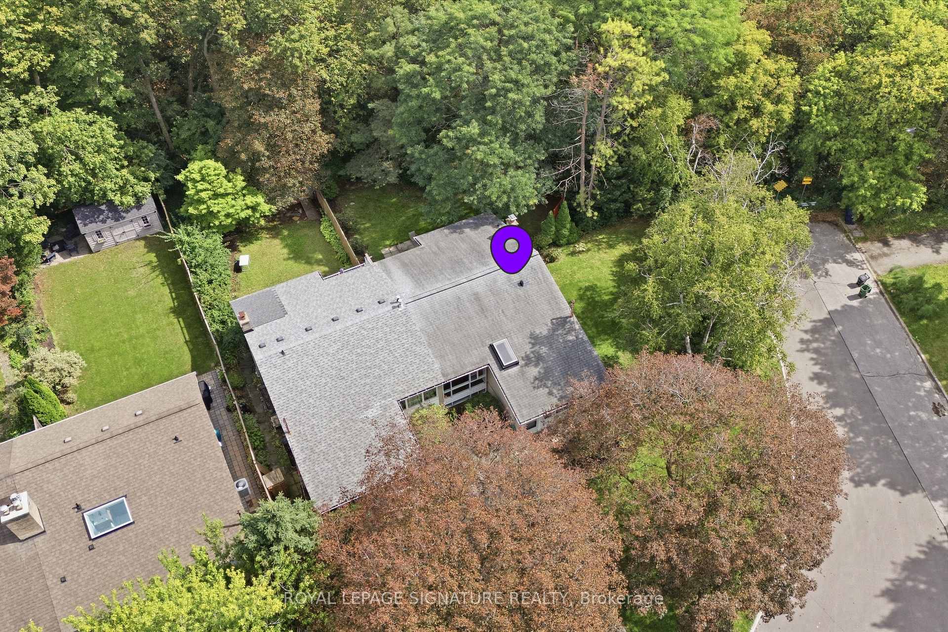 Photo 43 of 155 Three Valleys Drive, North York, Parkwoods-Donalda — HOMEH