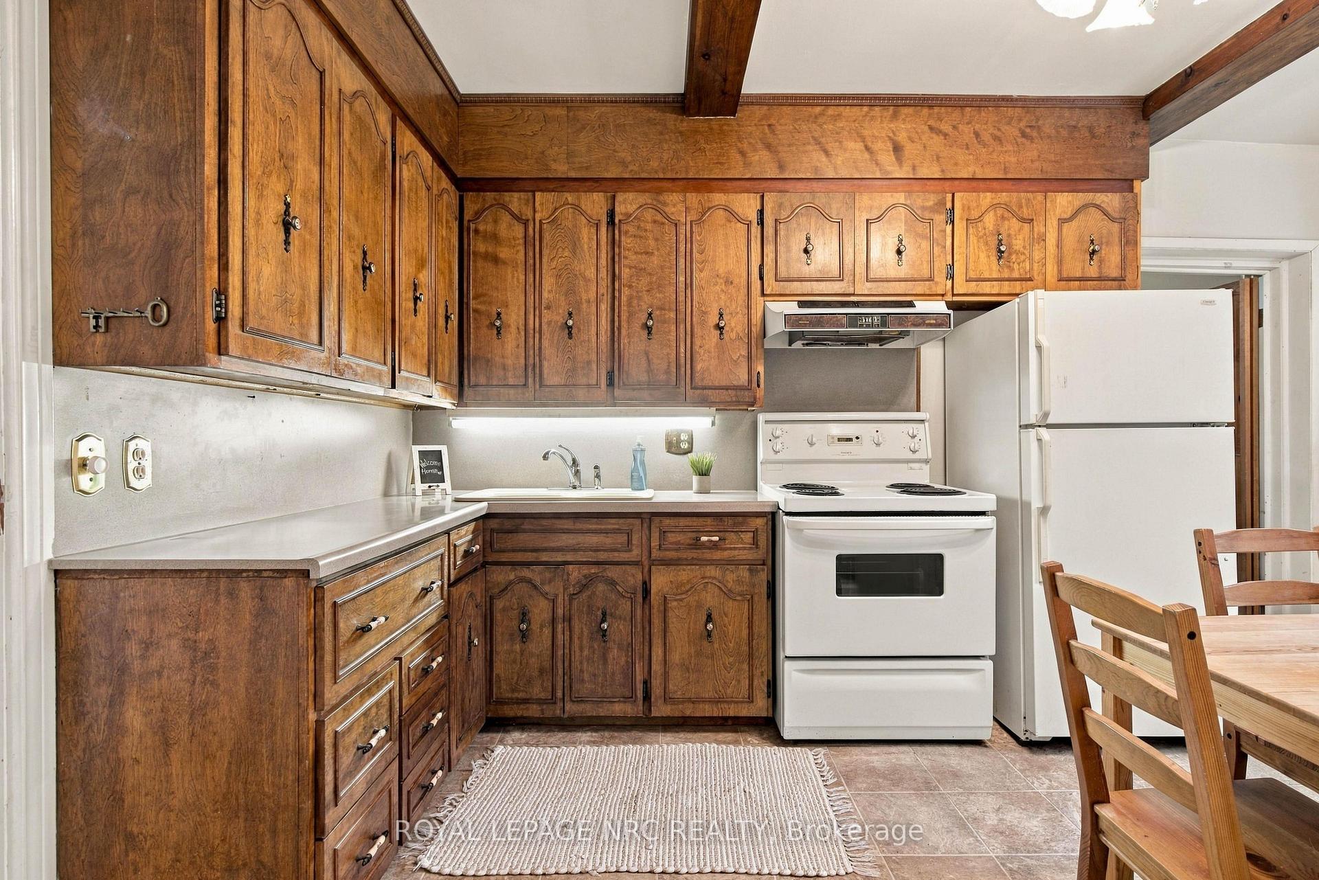 Photo 11 of 28 Glenridge Avenue, St. Catharines, Old Glenridge — HOMEH
