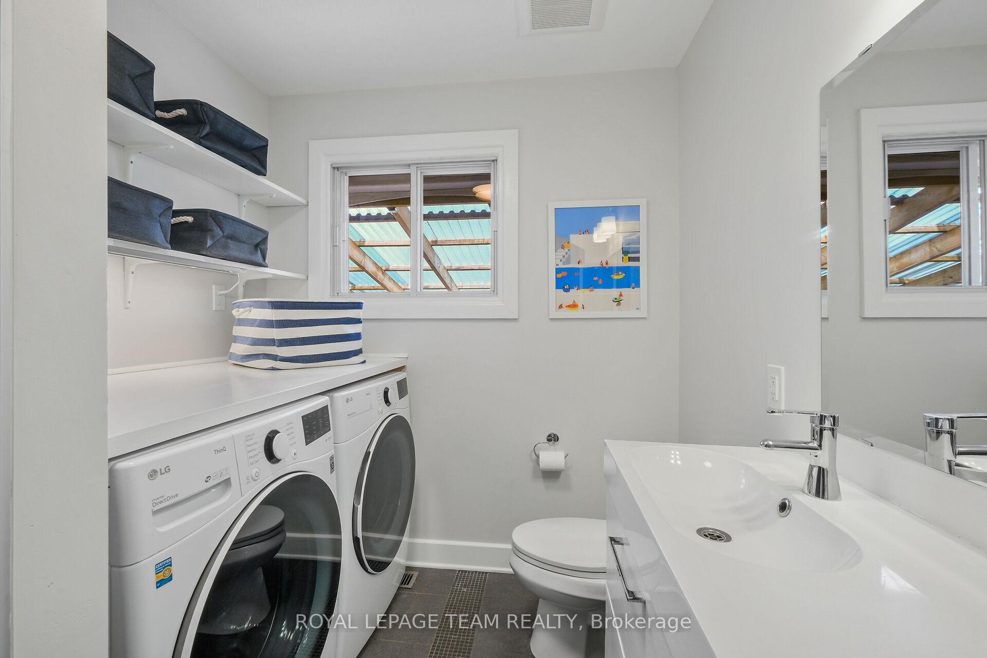 Photo 19 of 2307 Walsh Avenue, Ottawa, Woodroffe — HOMEH